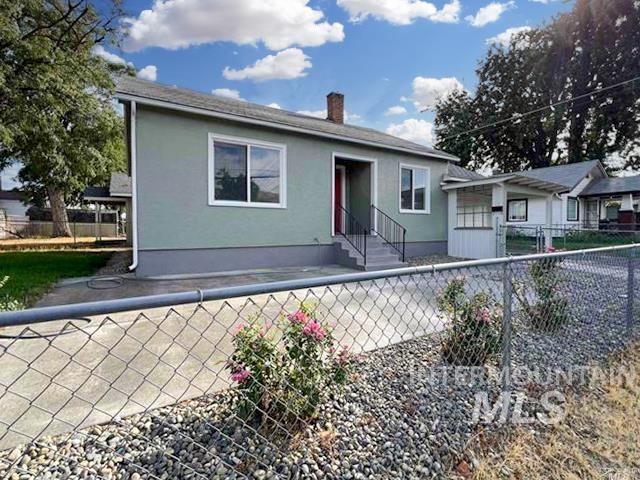 307 Elm St, Clarkston WA 99403