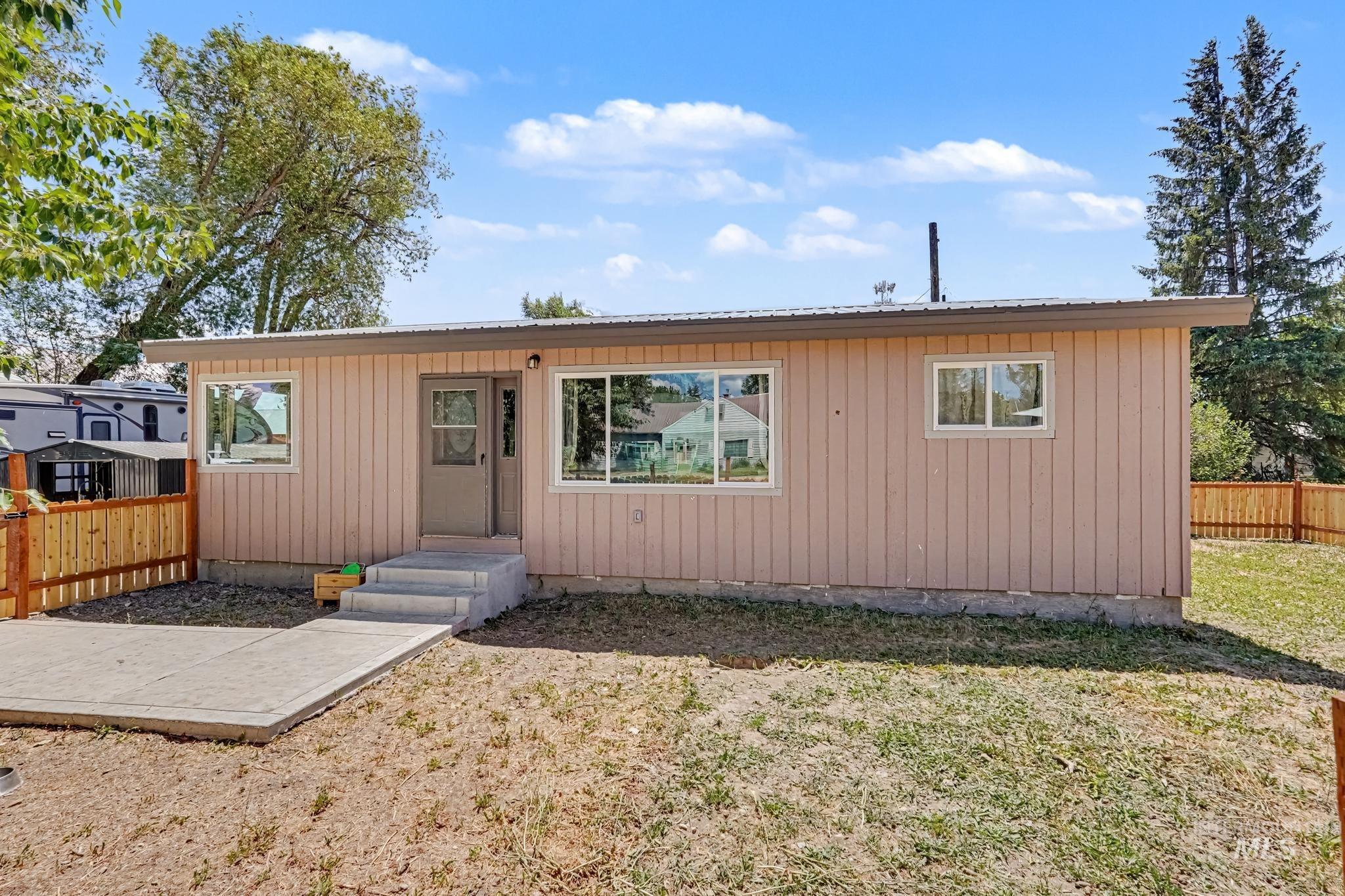 114 W Ponderosa, Fairfield ID 83327