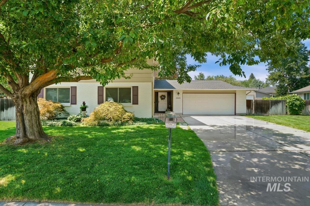 2845 S Snowflake Dr, Boise ID 83706