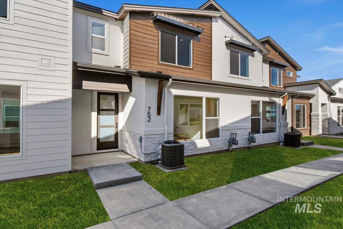 752 S Calhoun Ln., Star ID 83669
