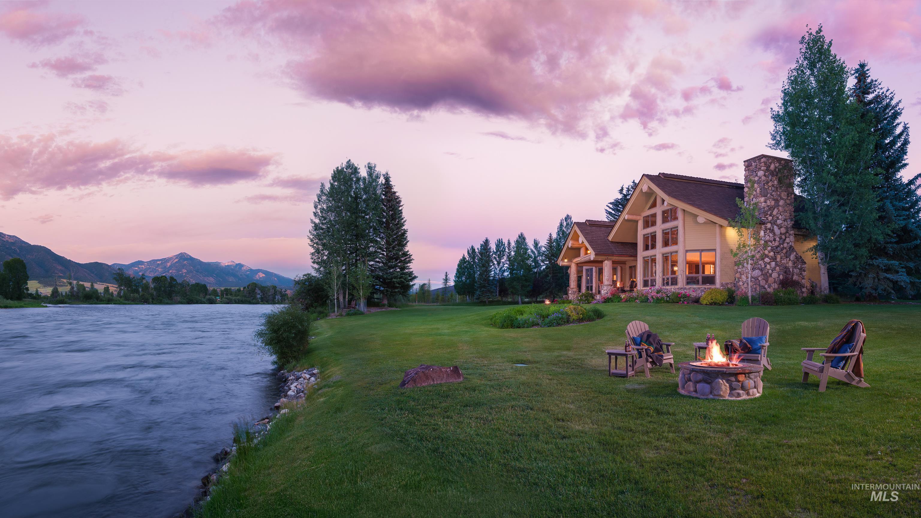 567 & 605 Snake River Rd, Swan Valley ID 83449