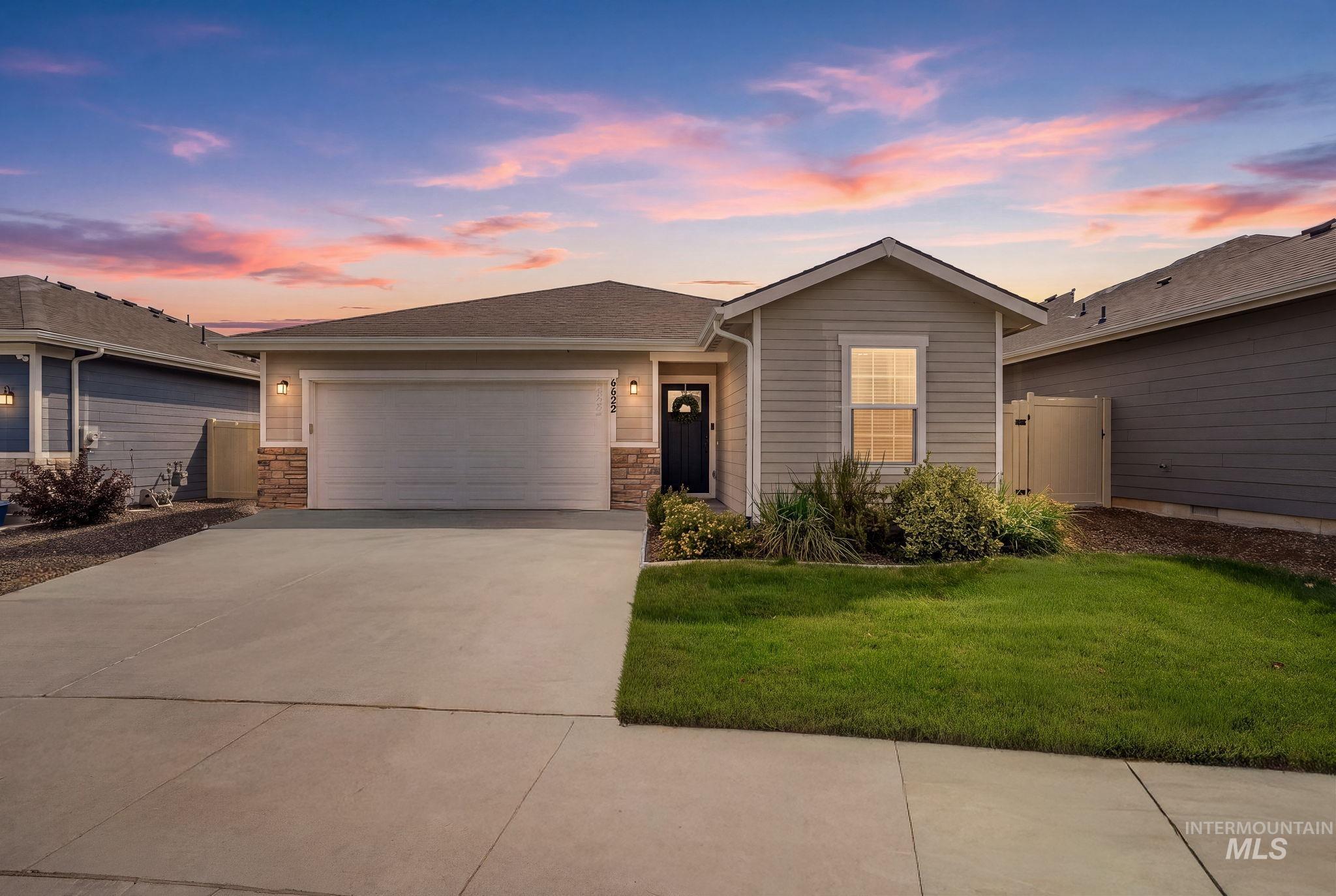 4432 S Redwater Avenue, Meridian ID 83642