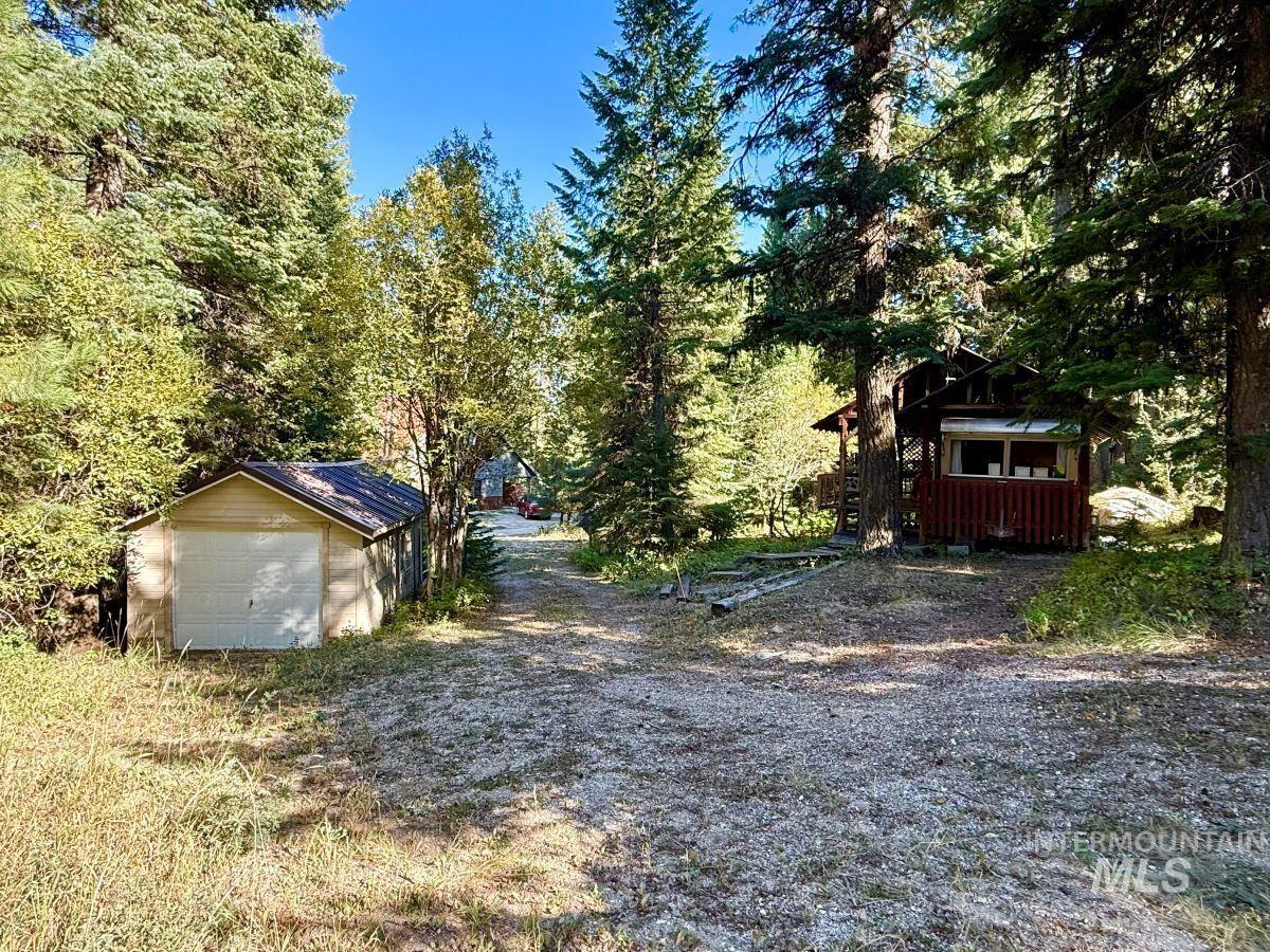 427 Doriann Drive, Cascade ID 83611