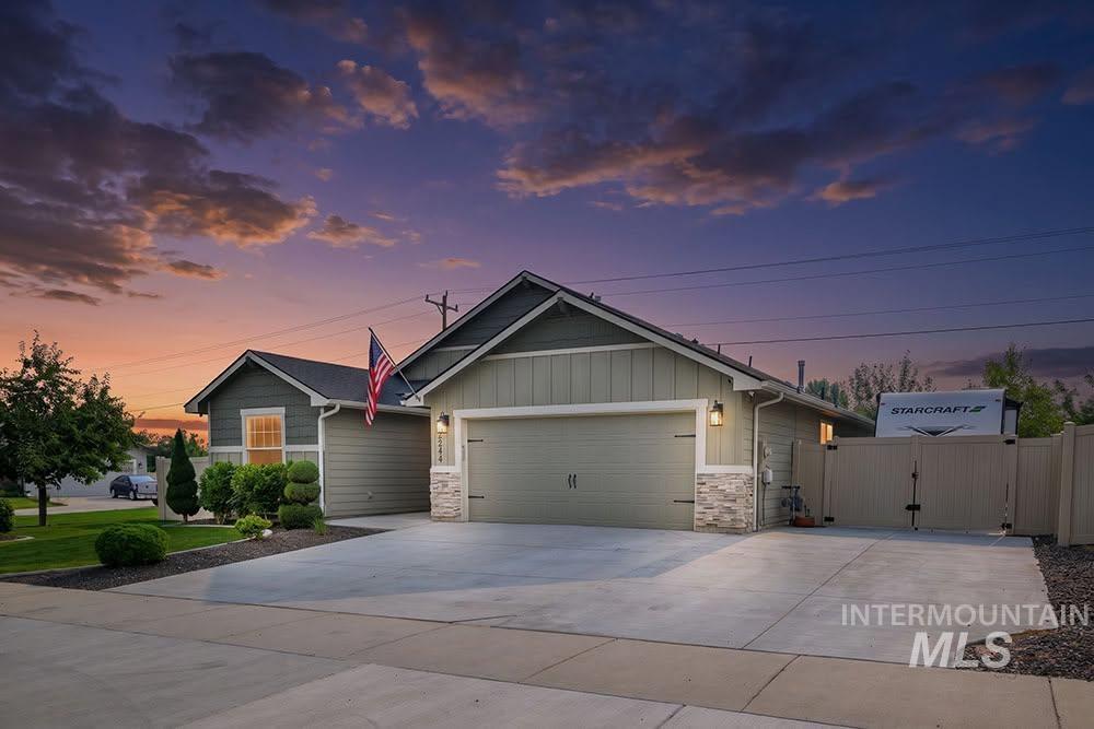 2244 S Knotty Timber Pl, Meridian ID 83642