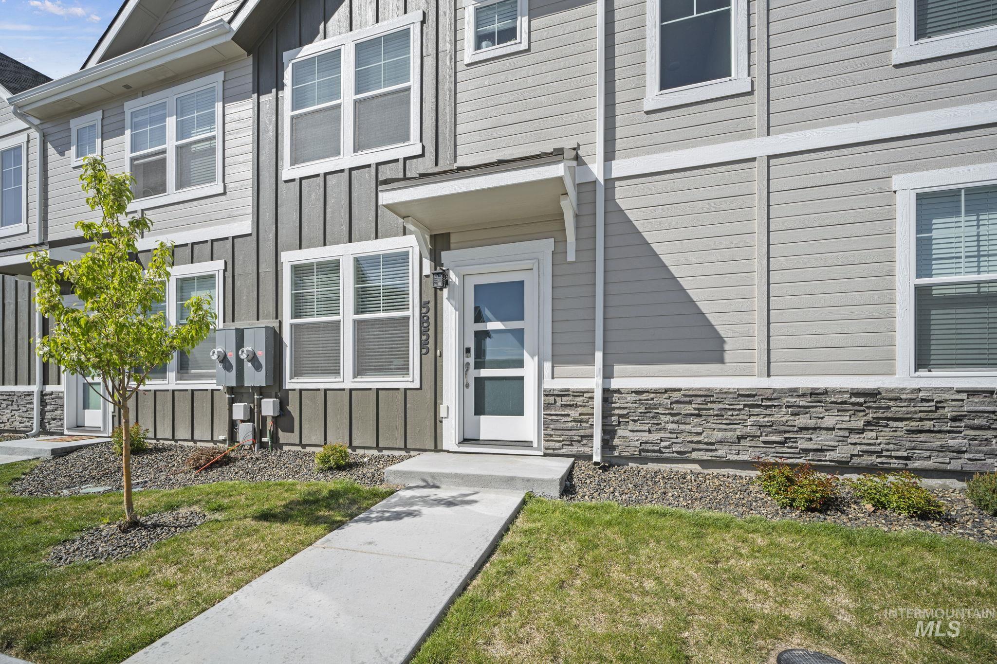 5855 S Carlburg Ln, Boise ID 83709