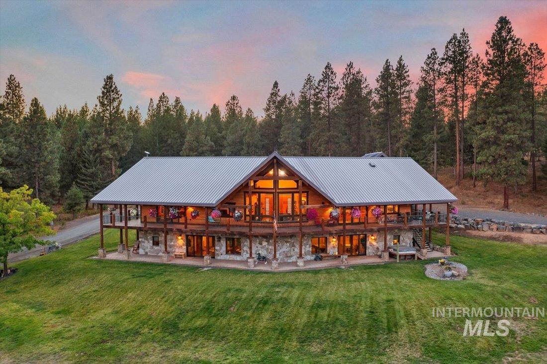 62924 Wolf Creek Ln, North Powder OR 97867