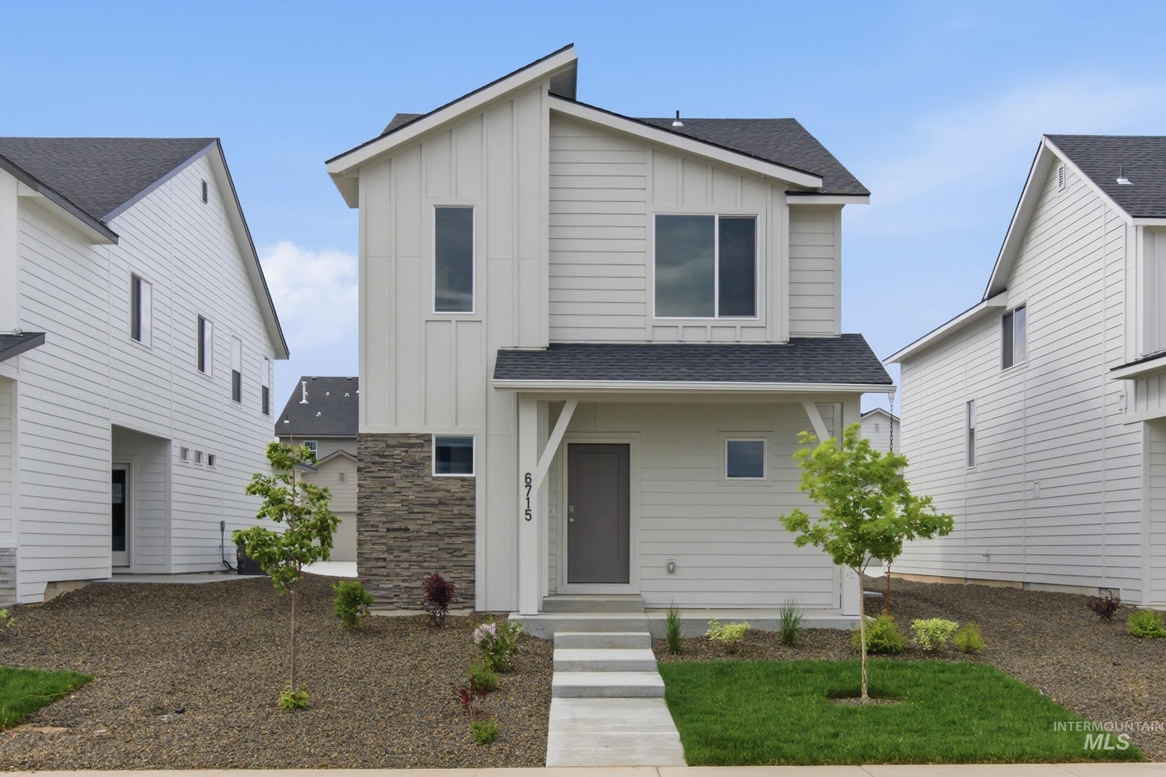 6715 W Fairy Falls Dr, Meridian ID 83646