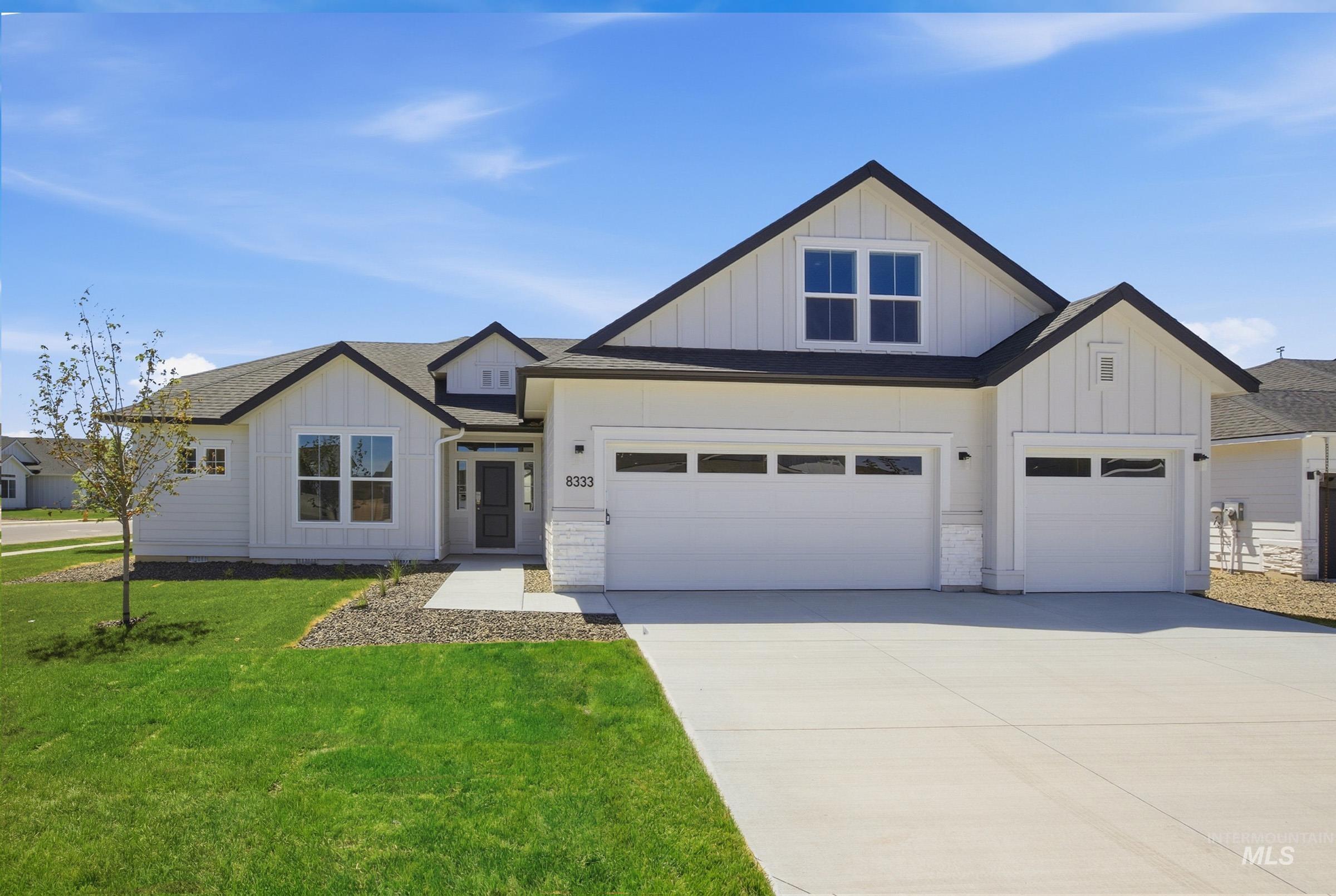 8333 E Cool River Lp, Nampa ID 83687
