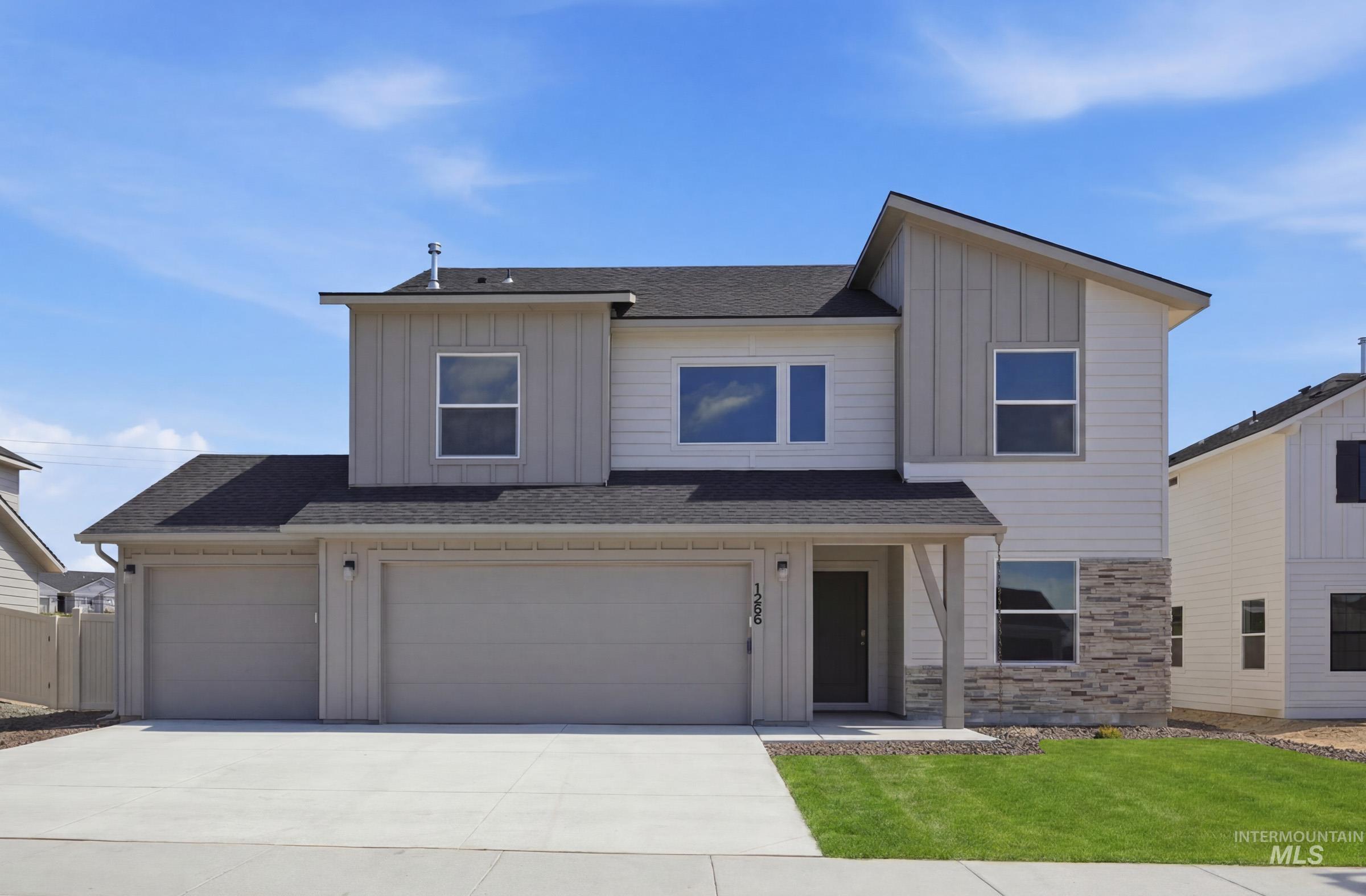 1266 W Pack River Dr, Meridian ID 83642