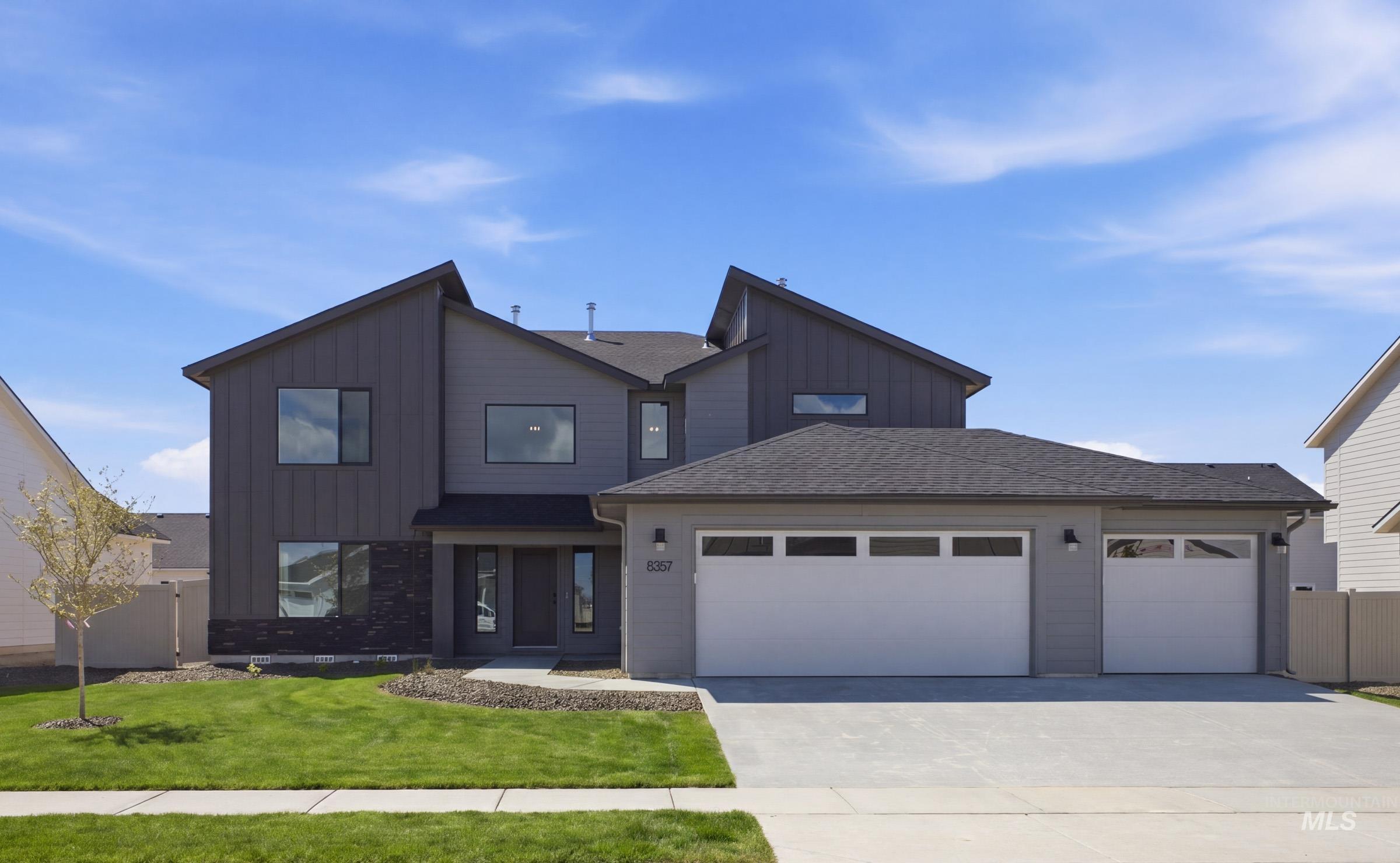 8357 E Cool River Lp, Nampa ID 83687