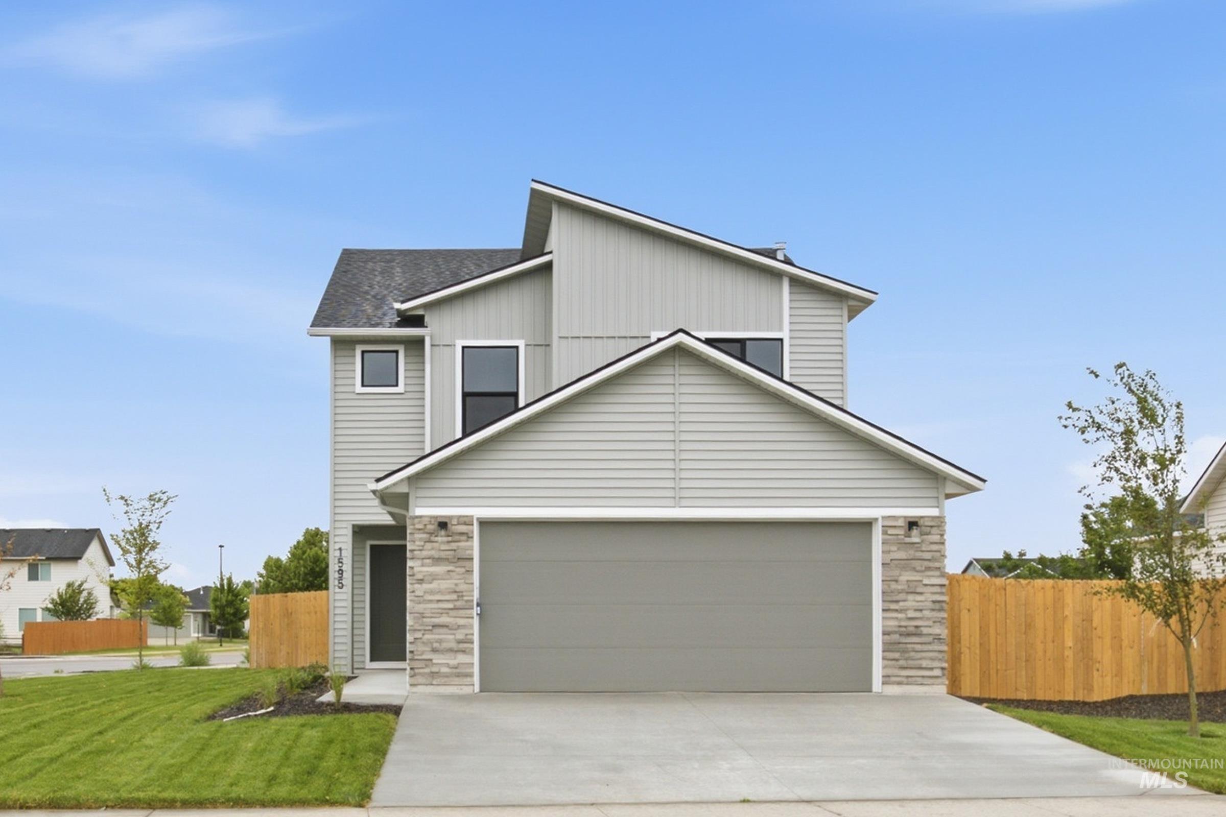 1595 Sunday River St, Middleton ID 83644