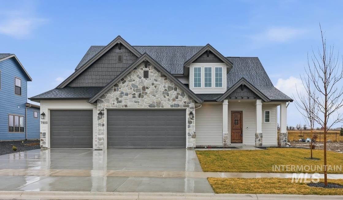 7800 W Flathead Lake St, Eagle ID 83616