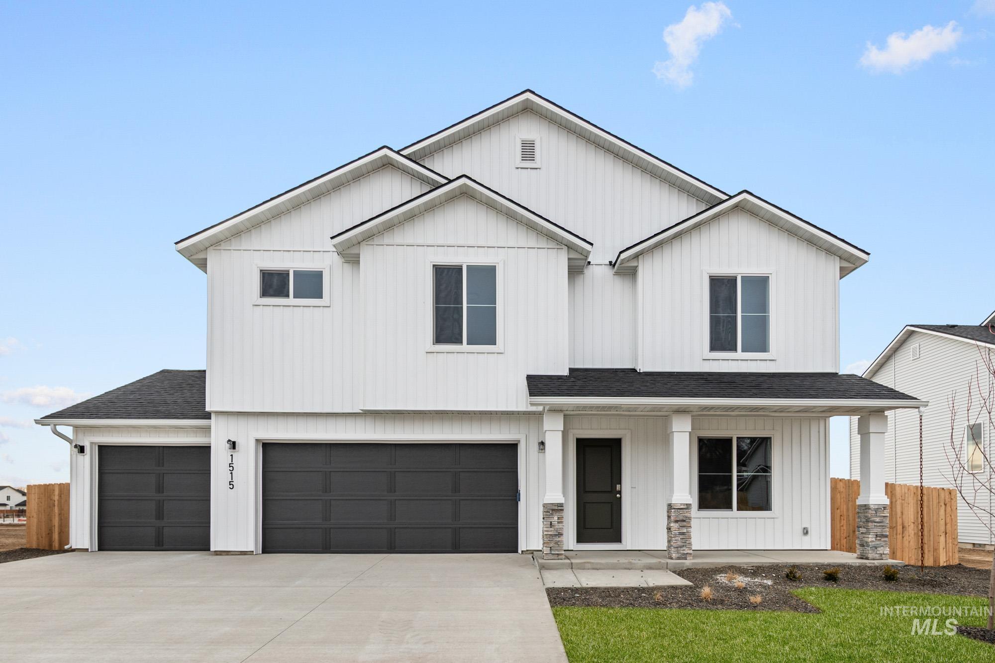 1727 Gyrfalcon St, Middleton ID 83644