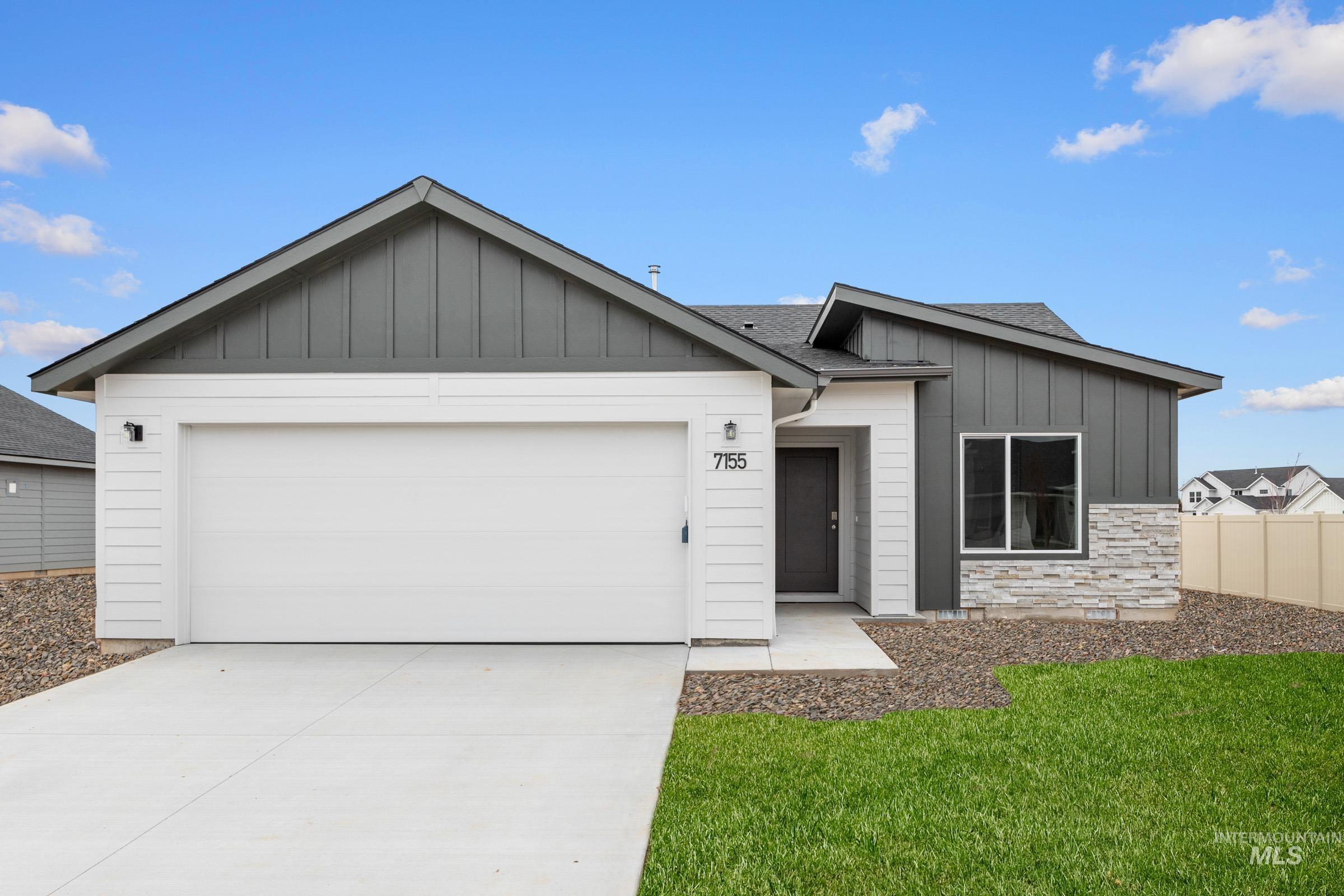 11932 Ruminants St, Nampa ID 83651