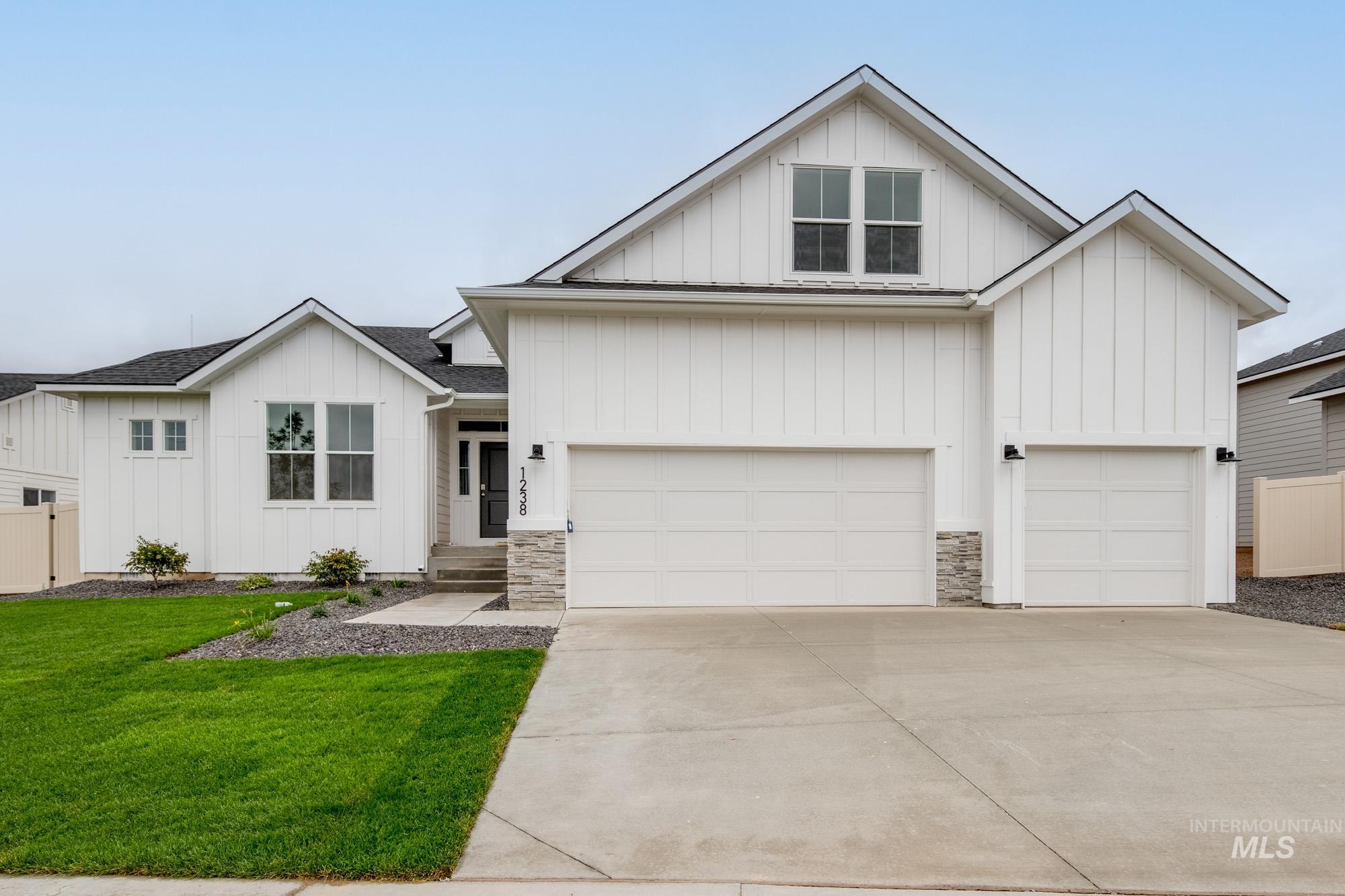 3099 N Porgy Way, Eagle ID 83616