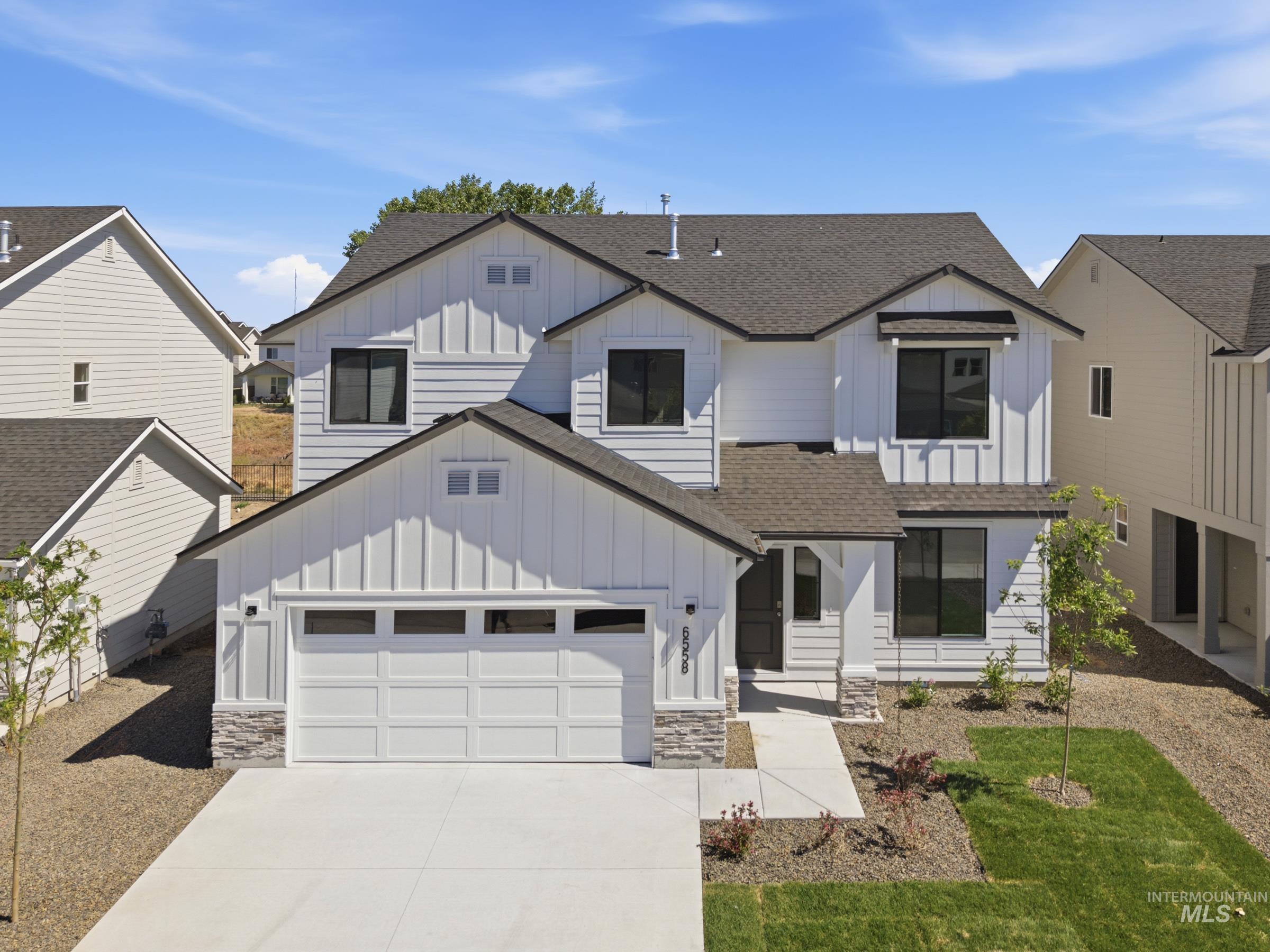 7396 W Newtown Dr, Eagle ID 83616