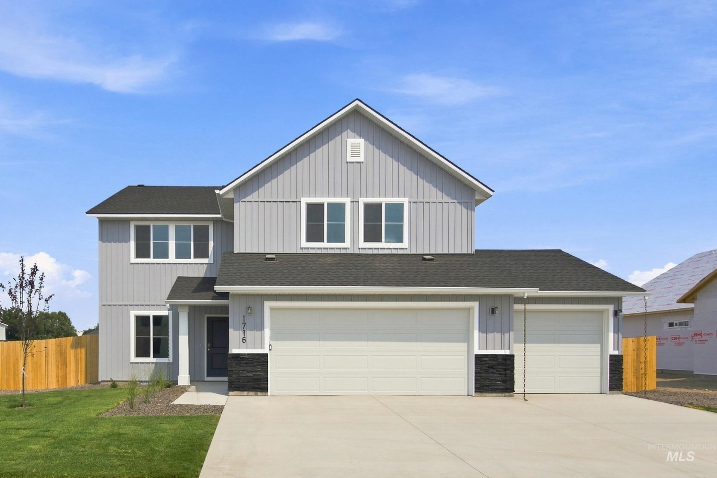1716 Gyrfalcon St, Middleton ID 83644