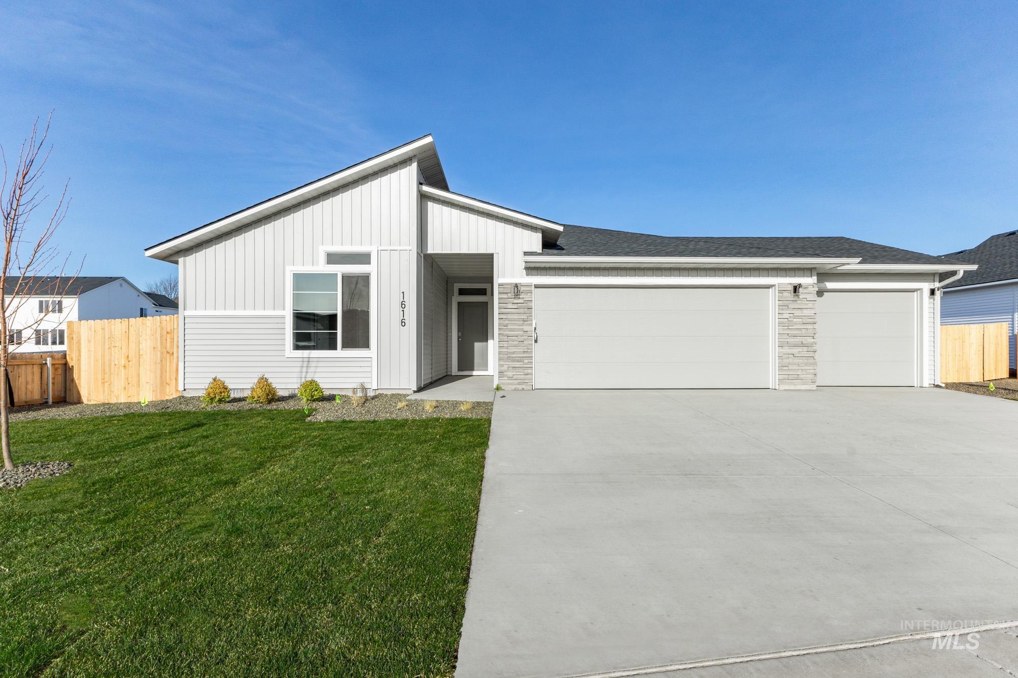 436 Merlin Ct, Middleton ID 83644