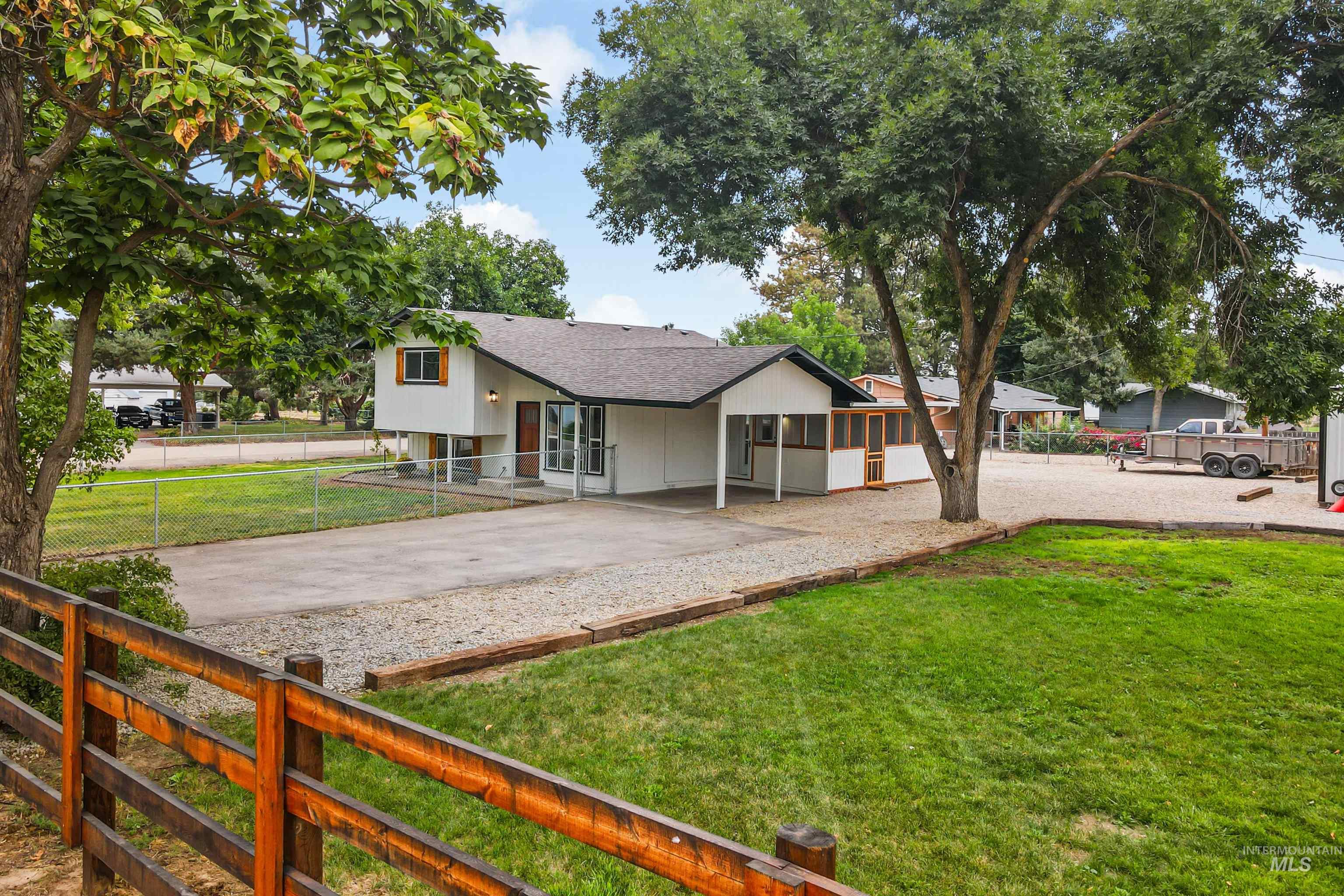 12162 Long St, Middleton ID 83644
