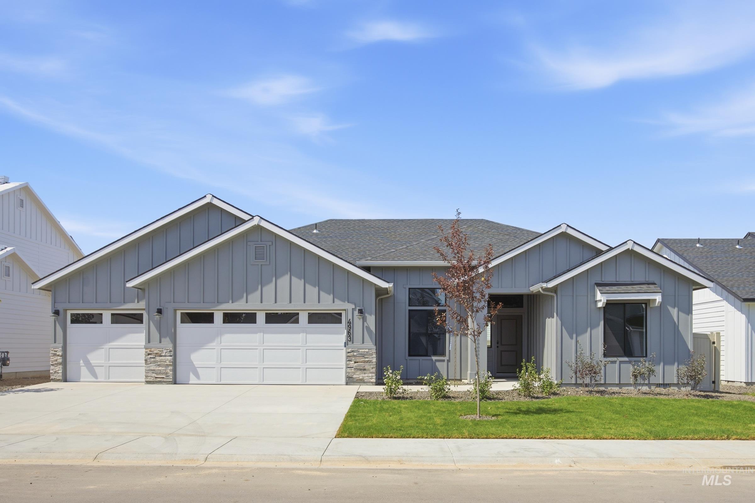 4963 S Bleachfield Ave, Meridian ID 83642