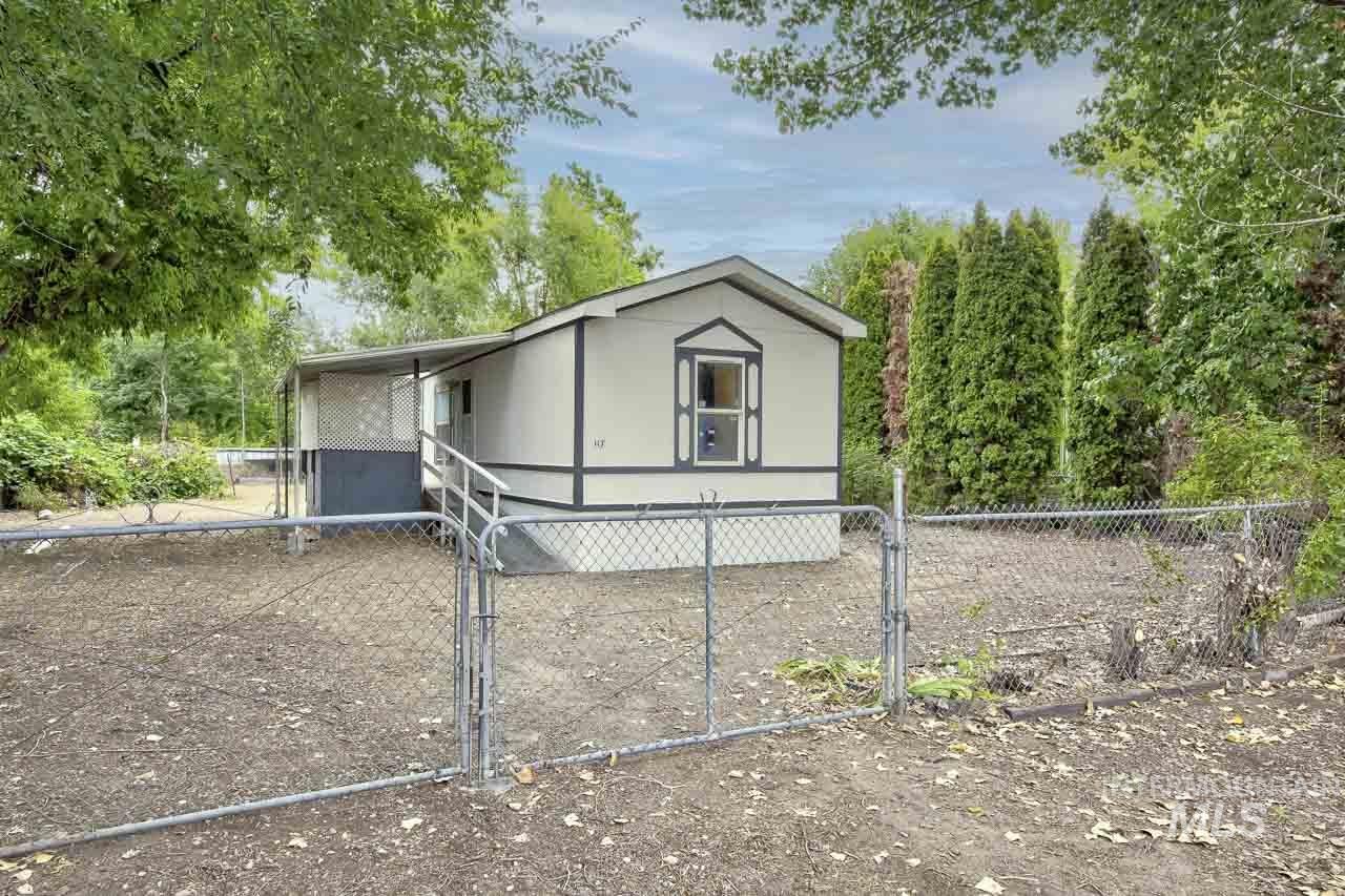 117 Joliet Street, Caldwell ID 83605