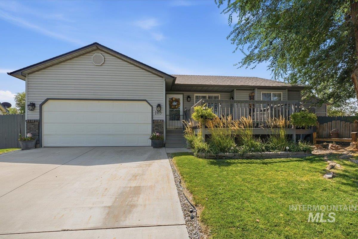 105 Silver Sage Pl, Homedale ID 83628