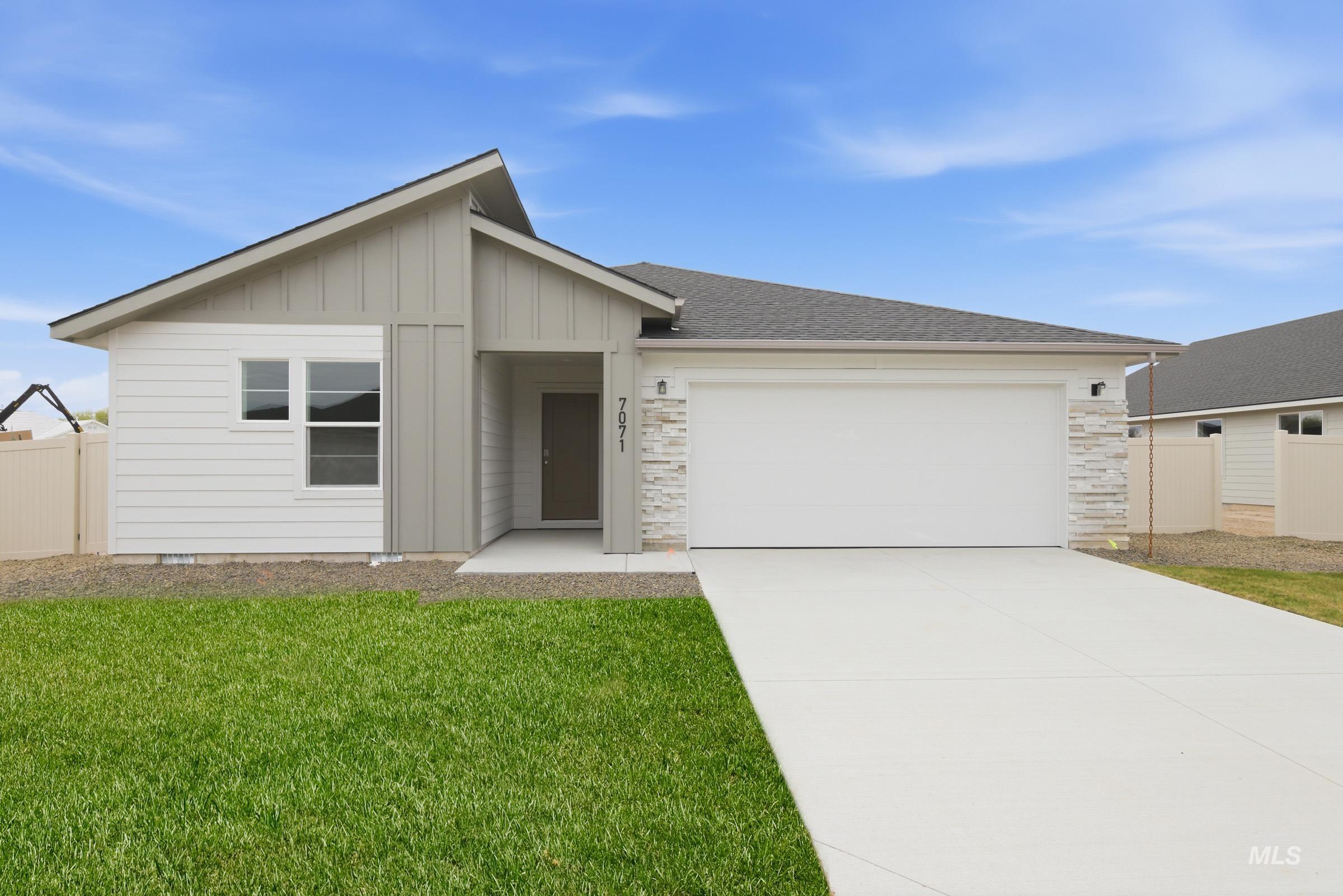 11904 Ruminants St, Nampa ID 83651