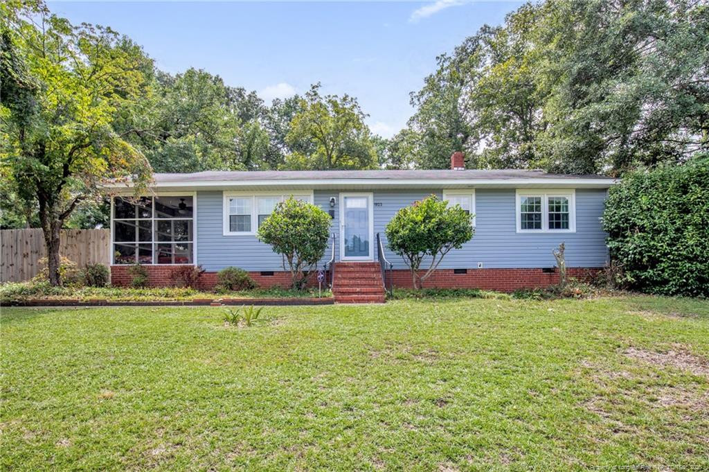 1923 McGougan Road, Fayetteville, NC 28303