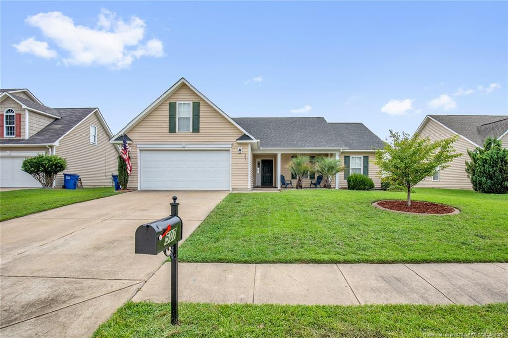 507 Fairfield Circle, Raeford, NC 28376