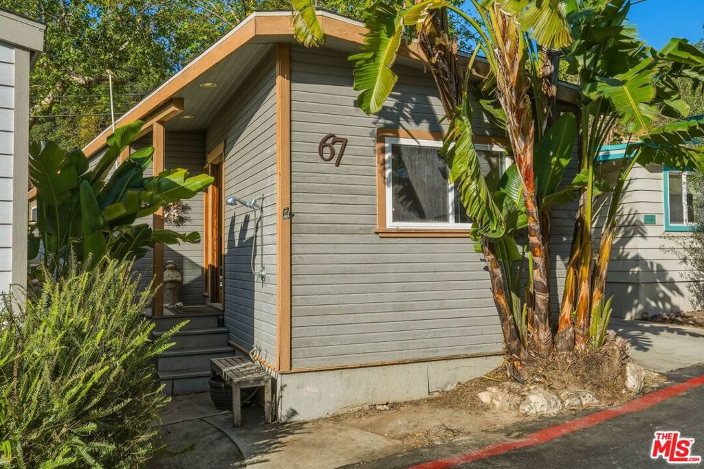 67 Paradise Cove