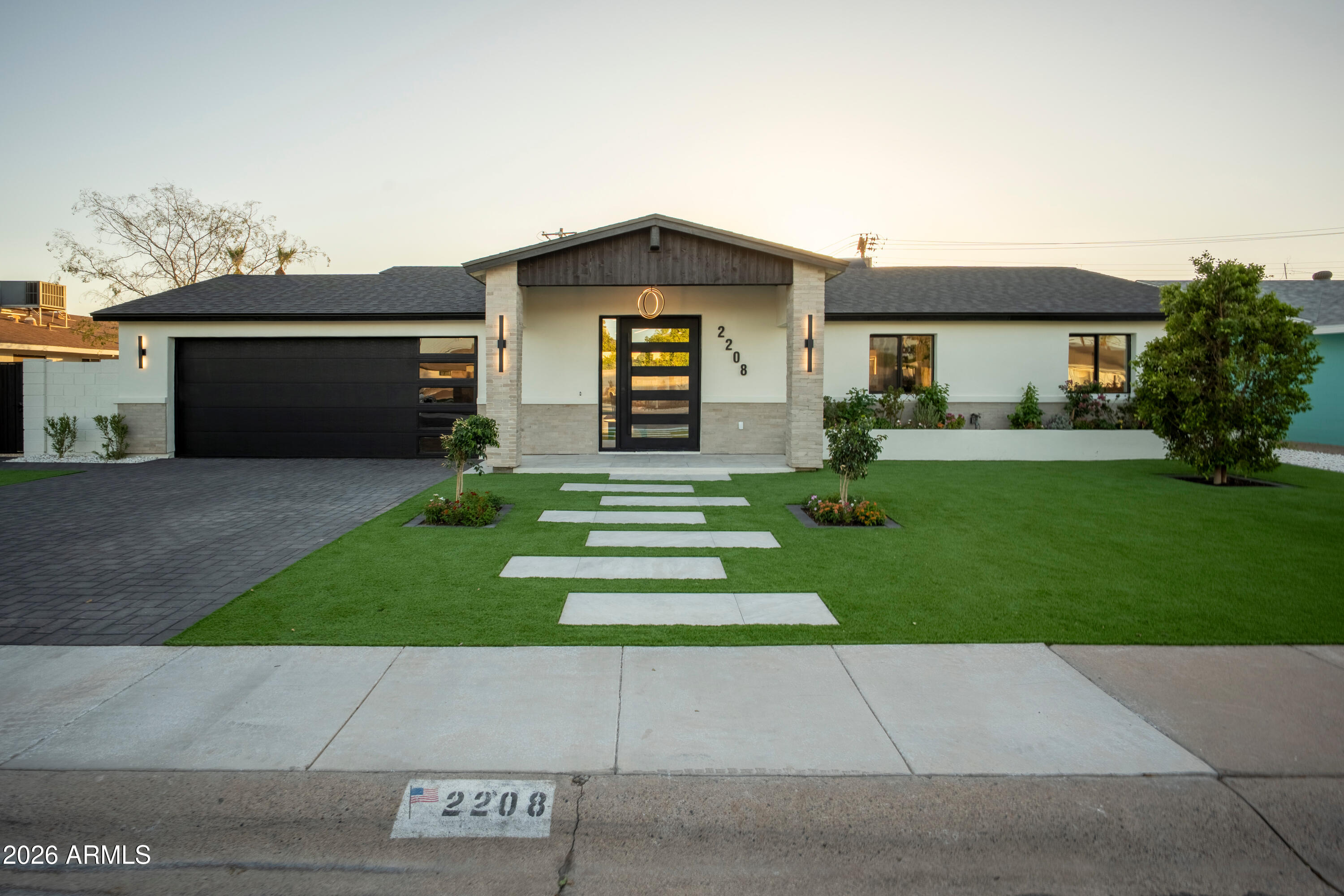 2208 N 82ND Street, Scottsdale, AZ 85257