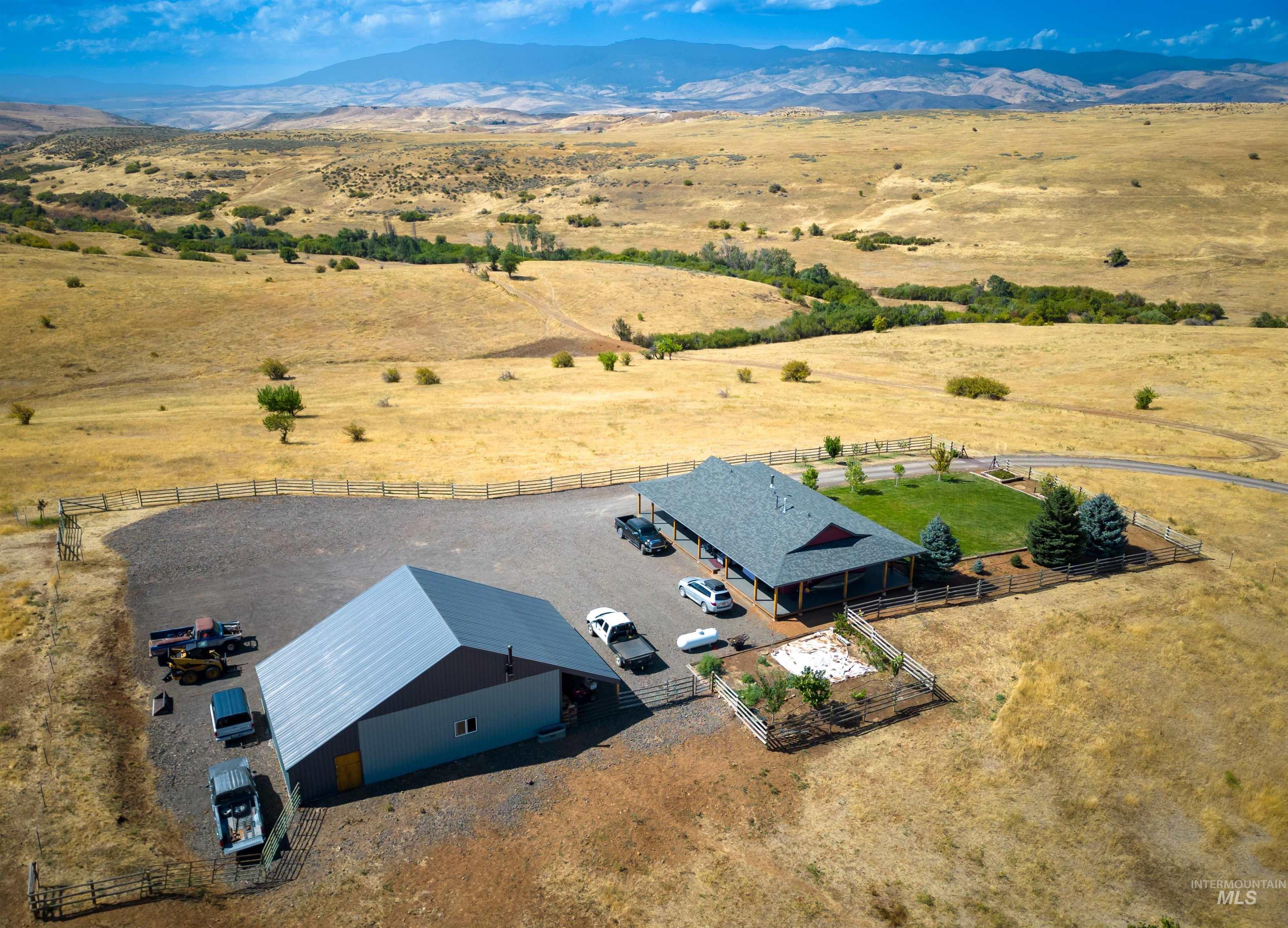 2115 Kilborn Ln, Mesa ID 83643