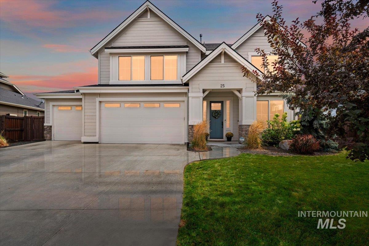 25 W Heston Dr, Meridian ID 83646