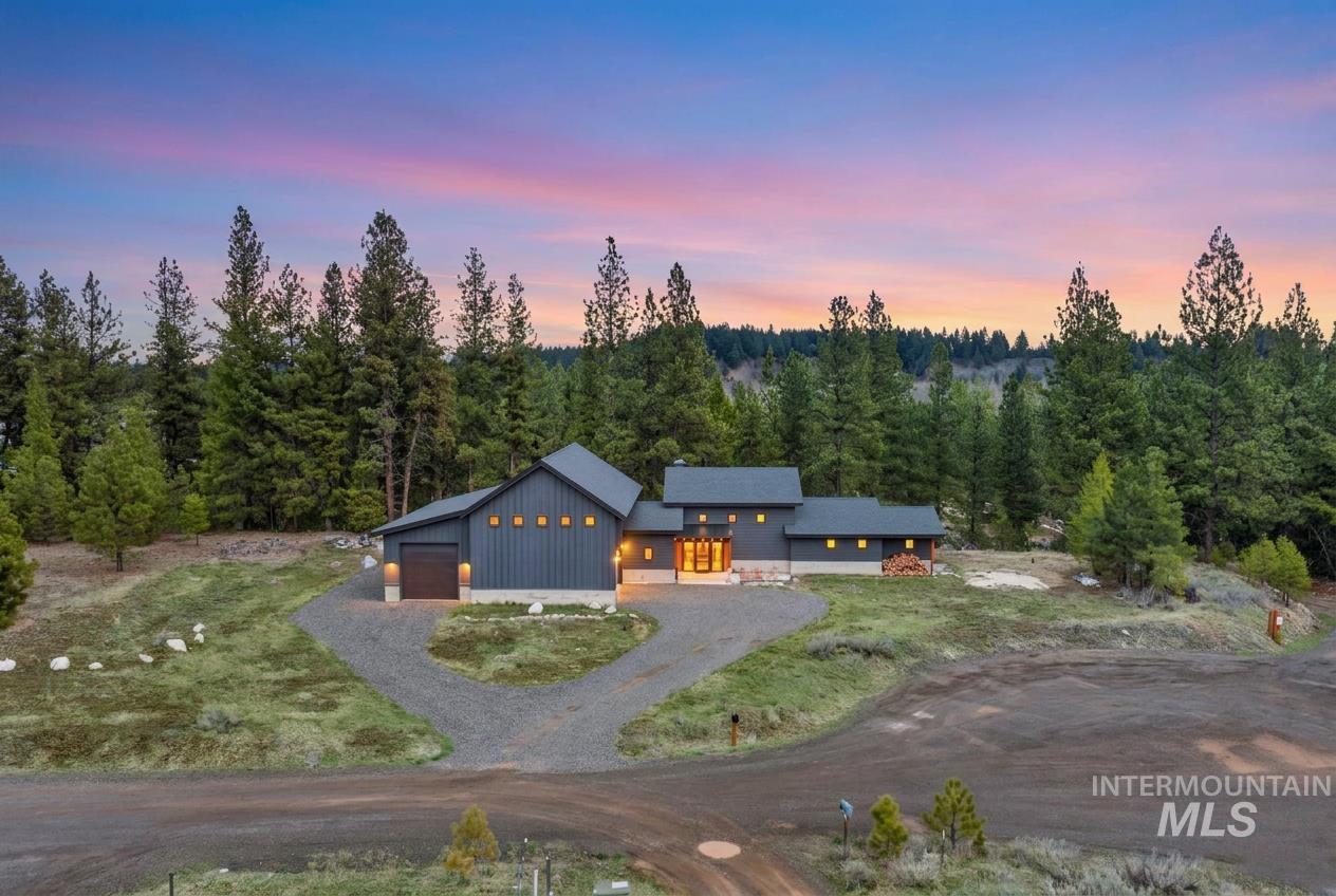 16 Lost River Dr, McCall ID 83638