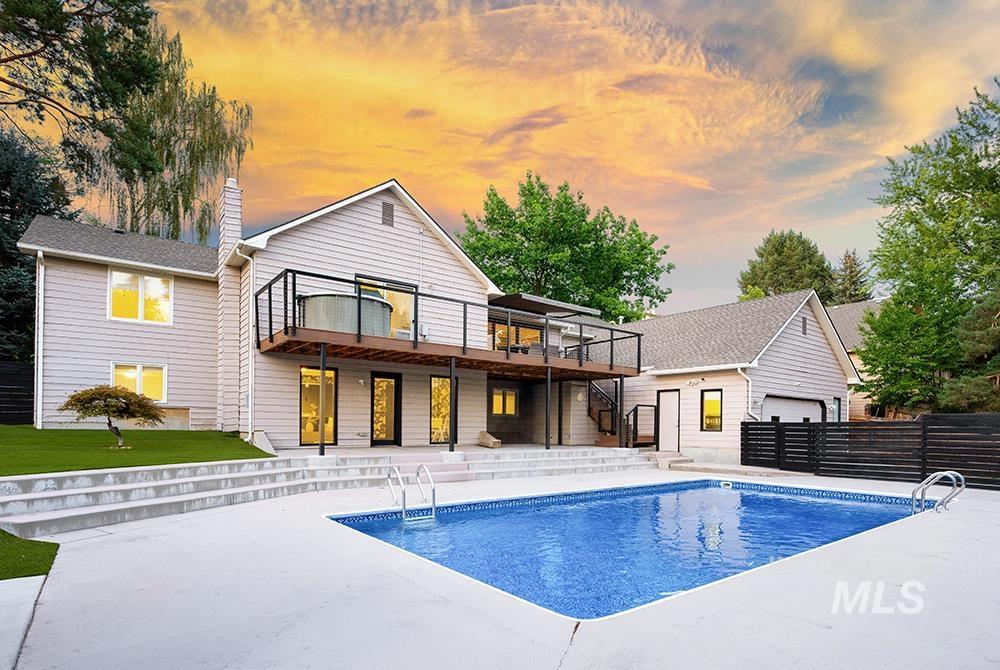 2501 E Parkside Dr, Boise ID 83712