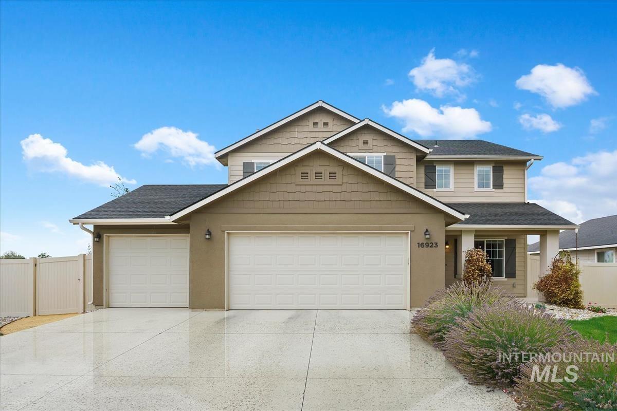 16923 N Lowerfield Loop, Nampa ID 83687