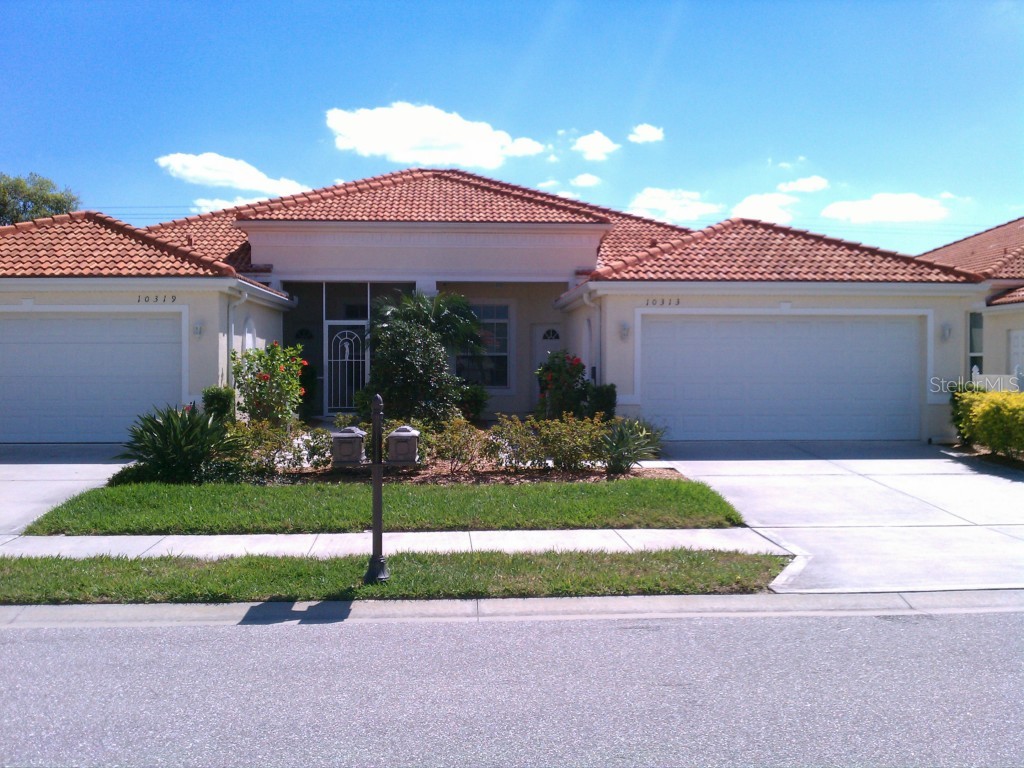 10313 HEBBLEWHITE COURT