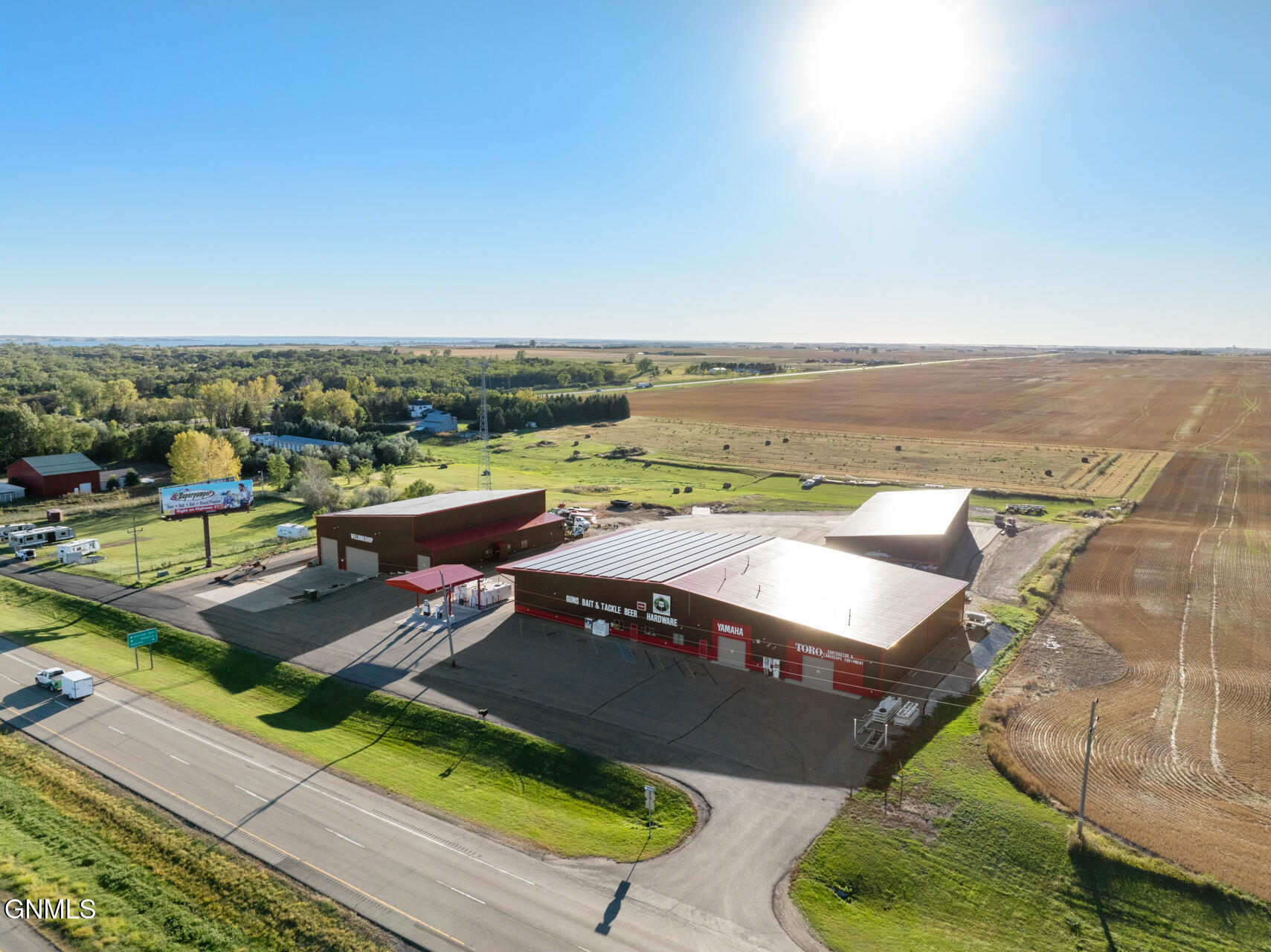 1619 Us-83, Garrison, ND 58540