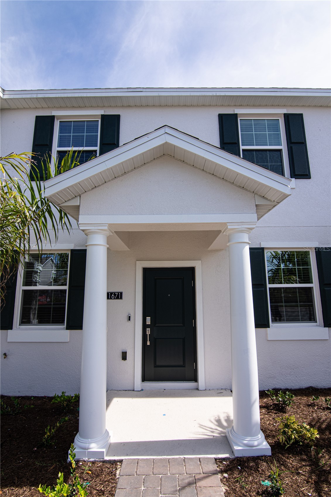 1671 CROSS PRAIRIE PARKWAY