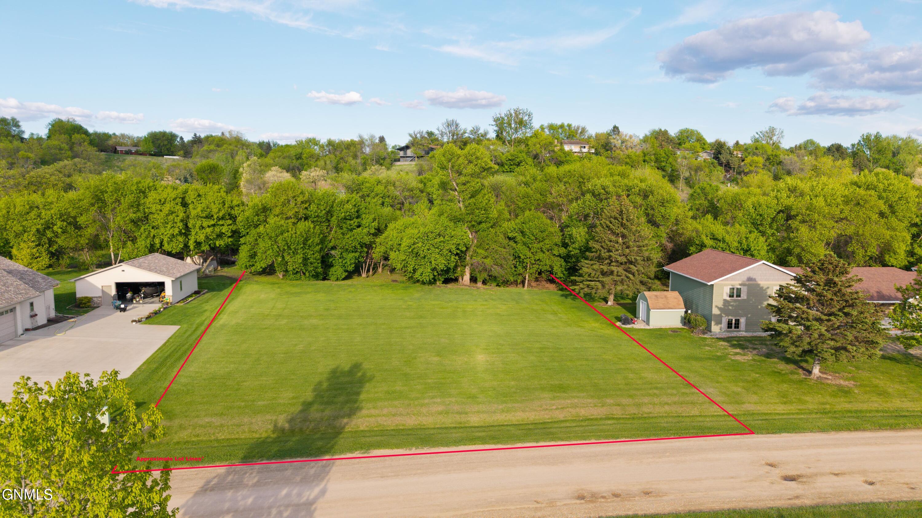 1518 Island Park Drive, Jamestown, ND 58401