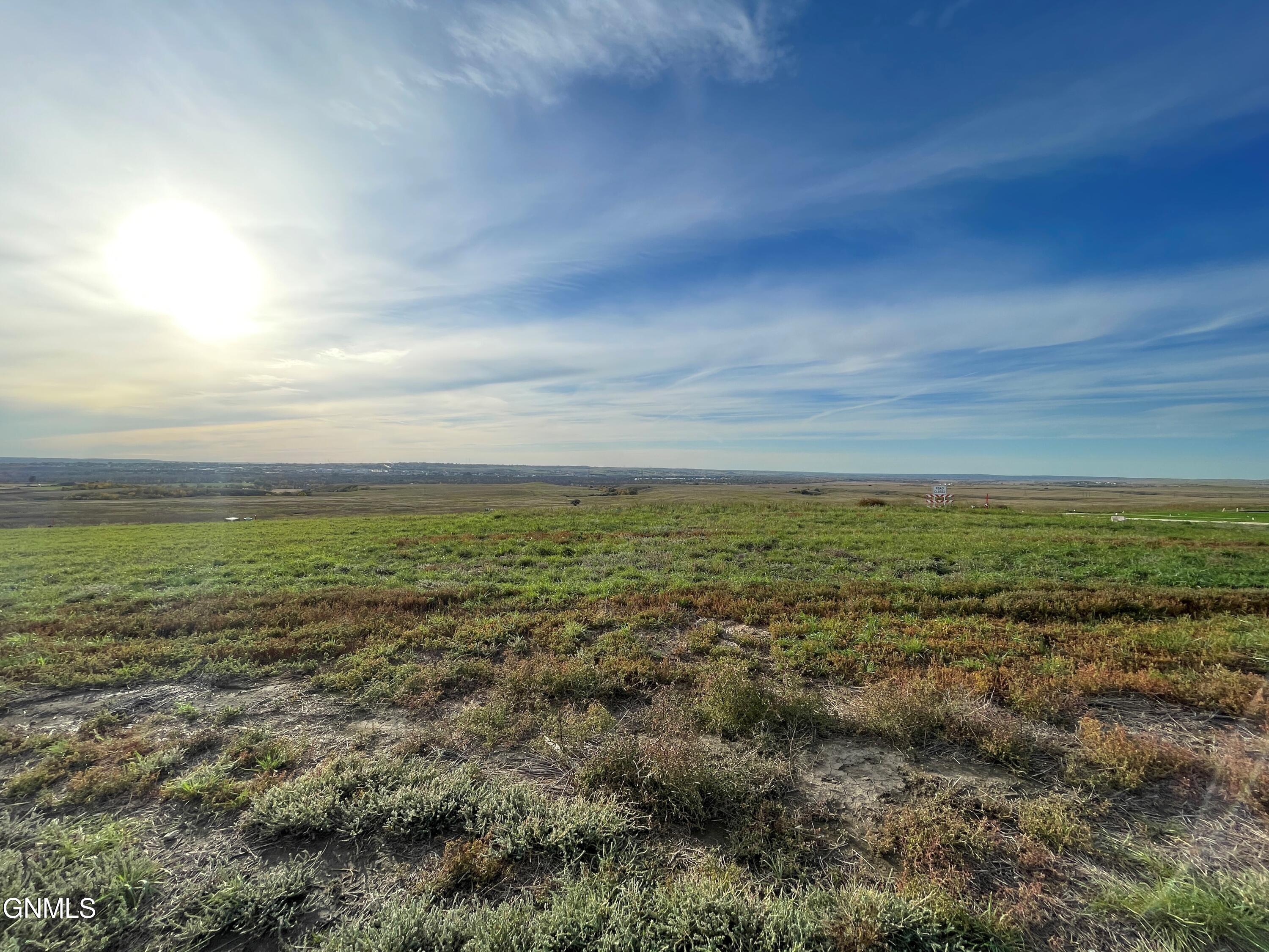 4518 Elk Ridge Drive, Bismarck, ND 58503