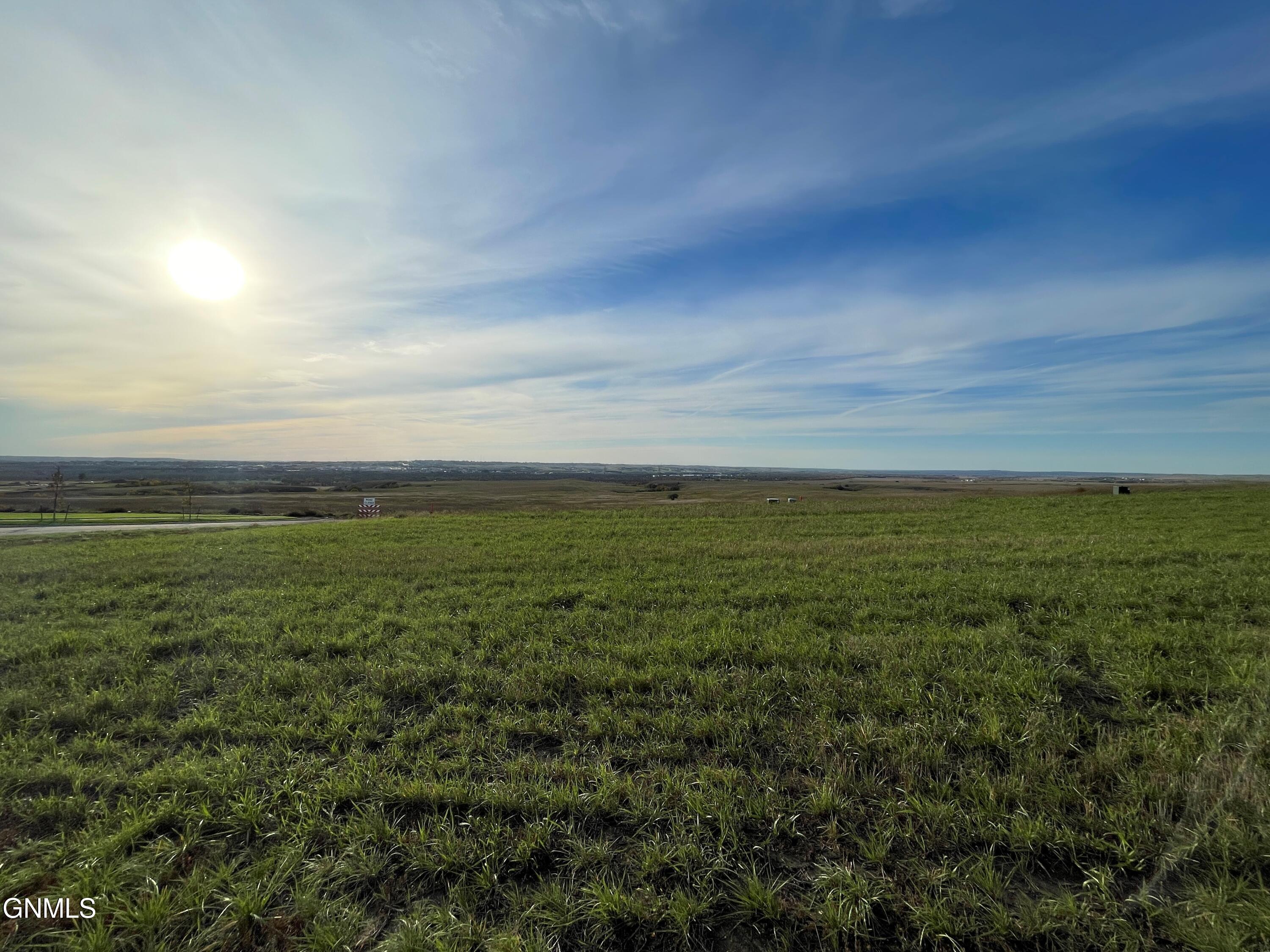 4506 Elk Ridge Drive, Bismarck, ND 58503