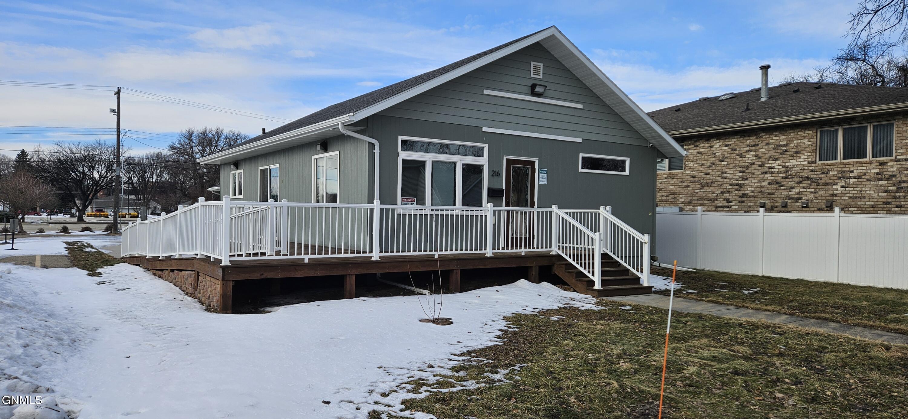 216 14th Street N, Bismarck, ND 58504