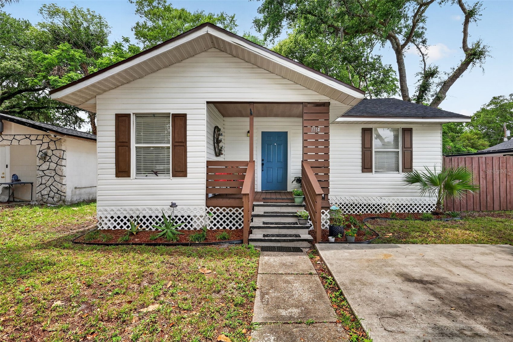1114 PINE AVENUE