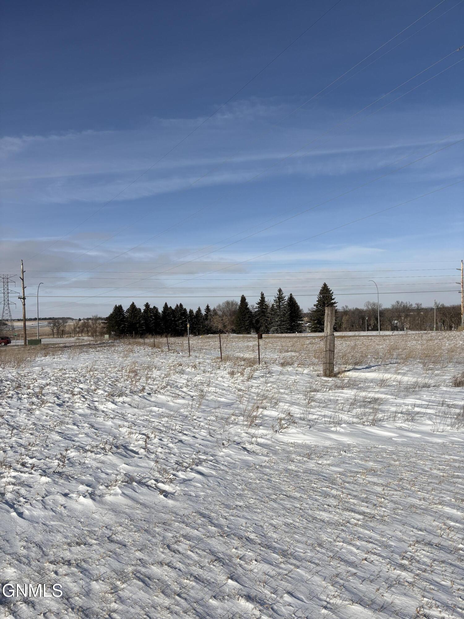 7035 Aurora Street, Bismarck, ND 58503