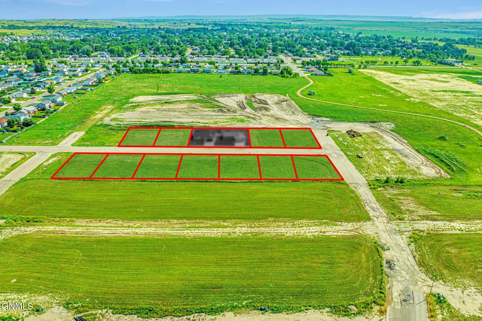 108 Dolan Drive, Lincoln, ND 58504