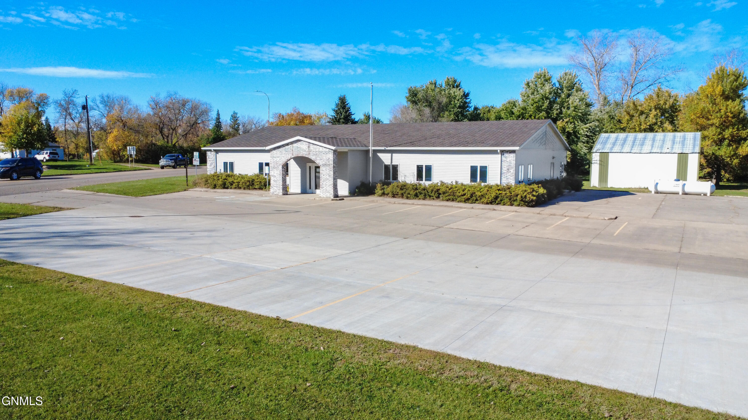 345 Center Avenue, Center, ND 58530