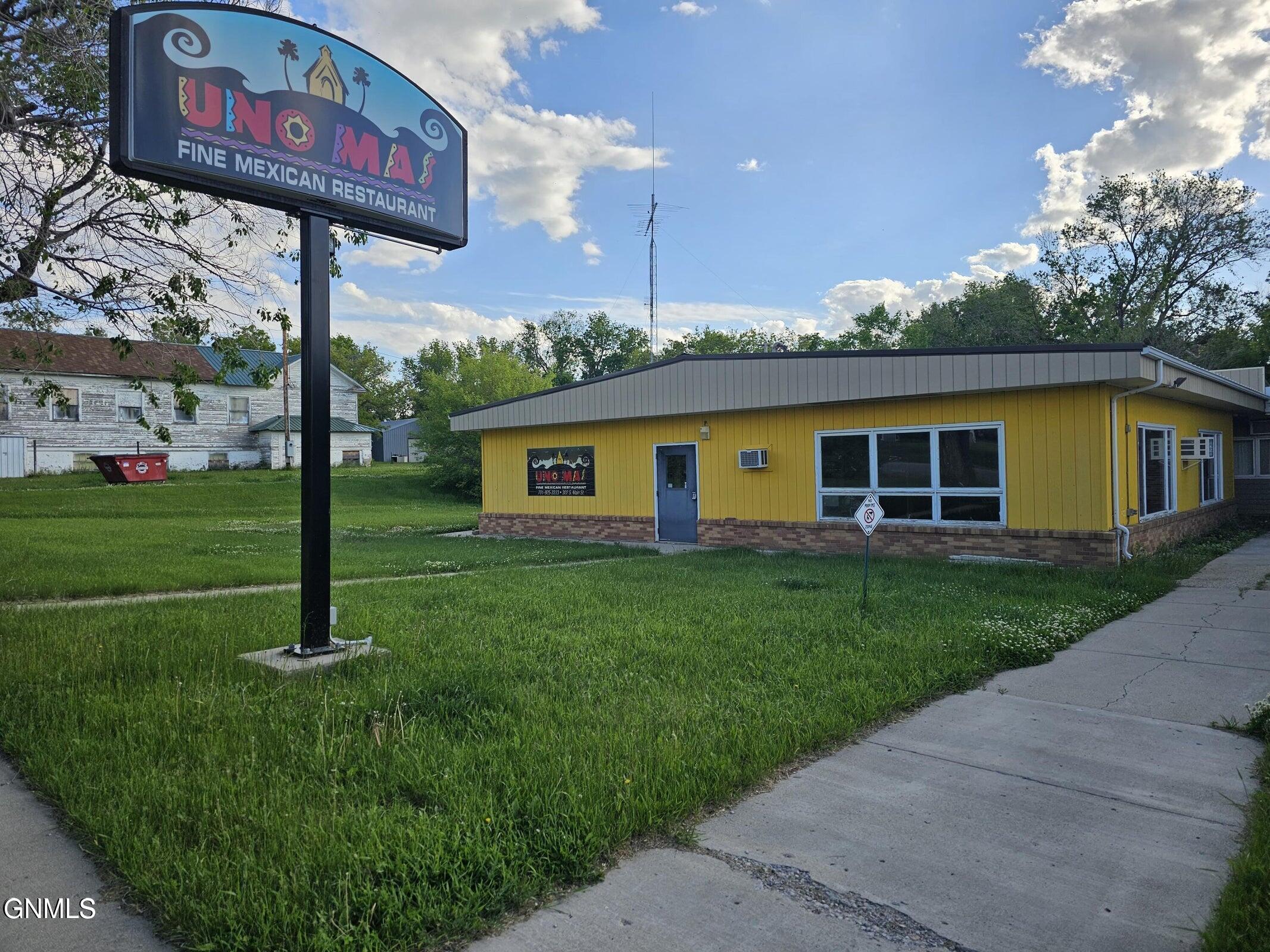 301 Main Street, Noonan, ND 58765