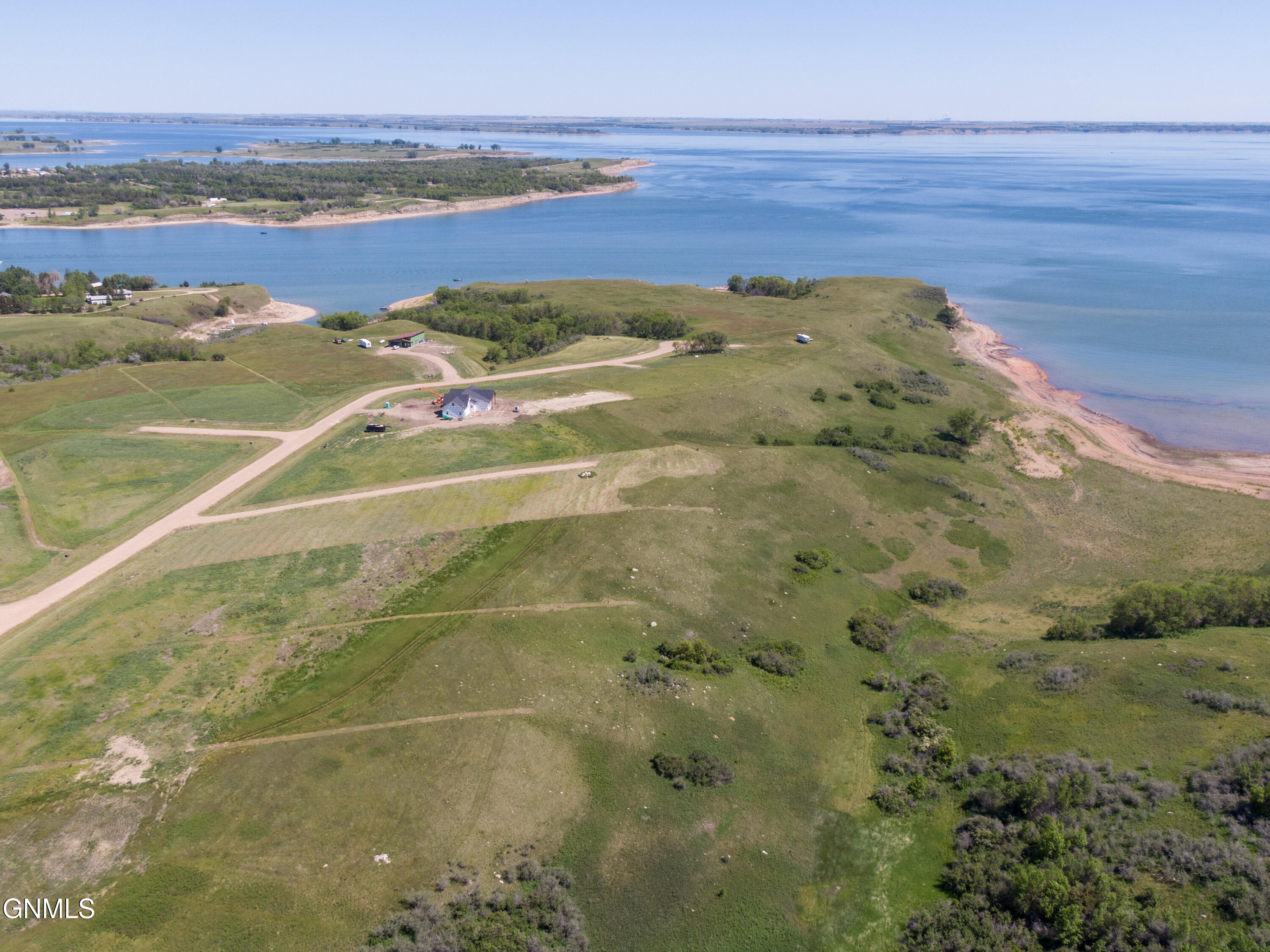 1276 42f Avenue NW, Garrison, ND 58540