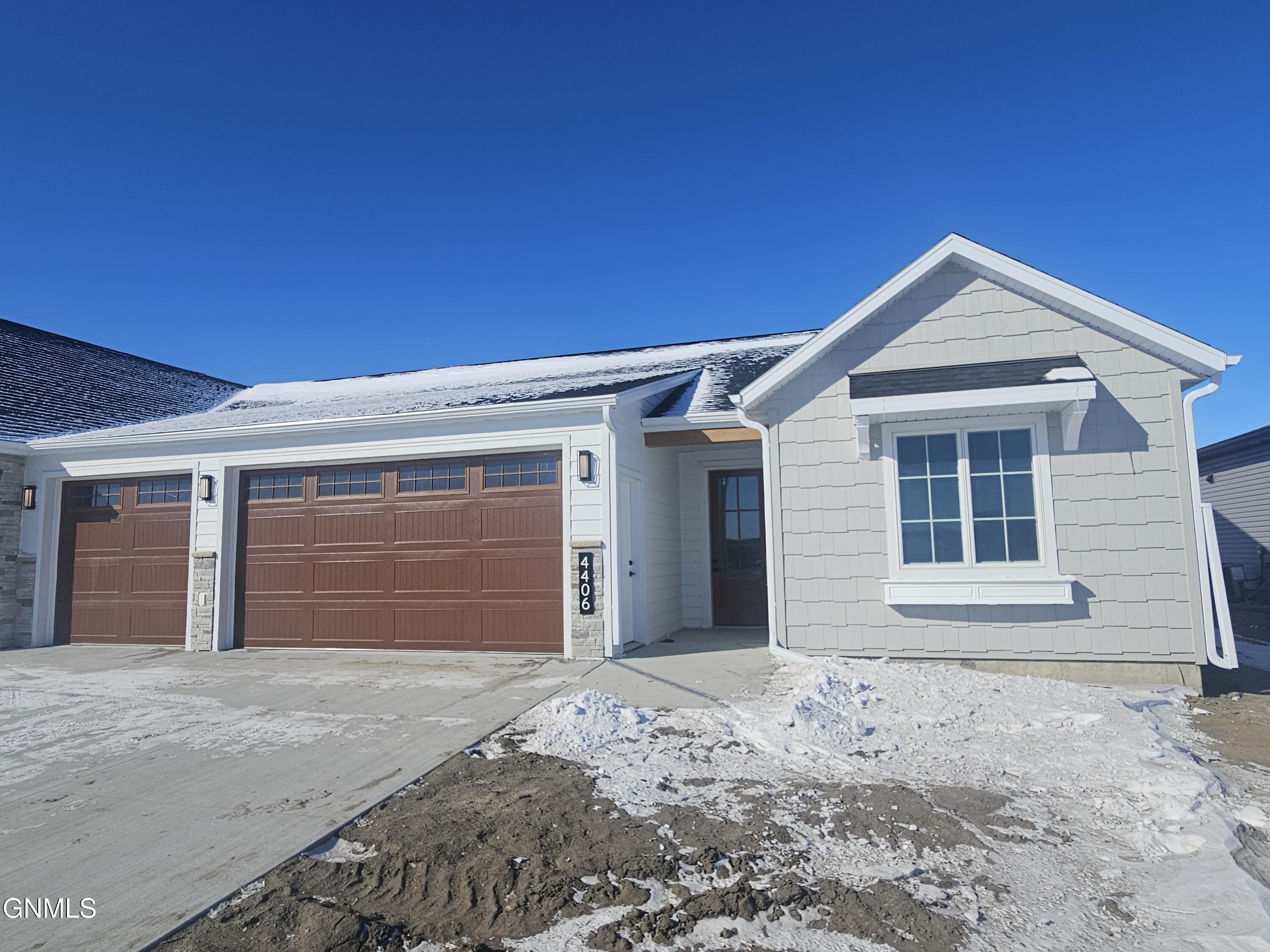 4406 Kites Lane, Bismarck, ND 58503